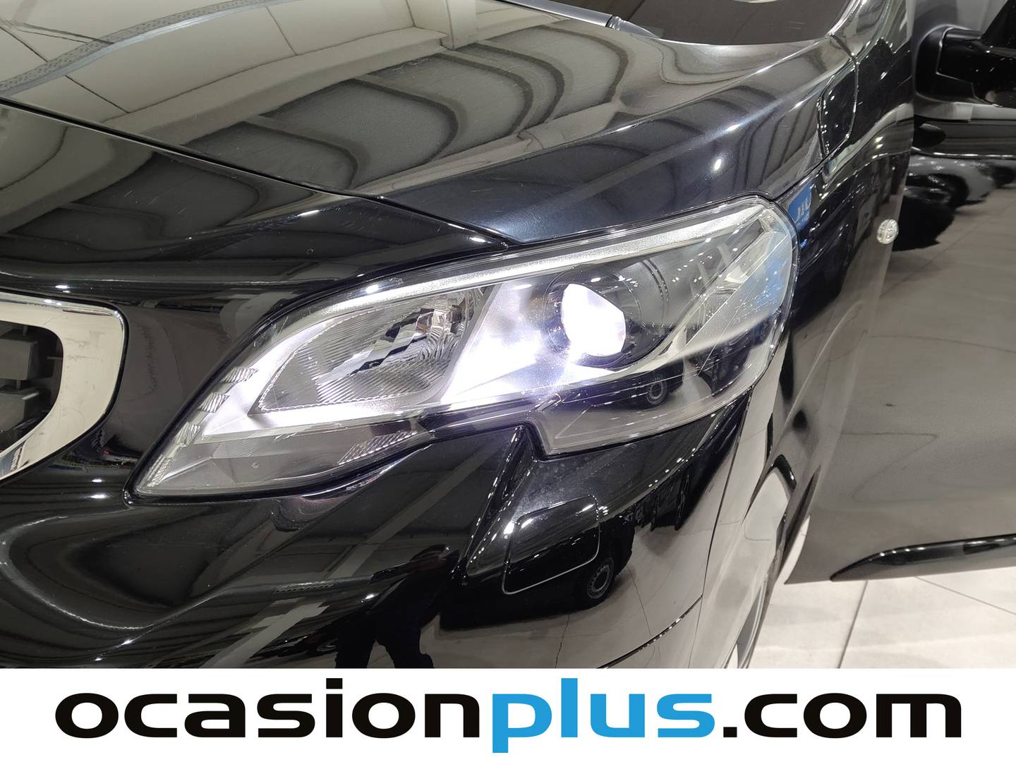 Accesorios del Peugeot Traveller Peugeot Traveller Business VIP Long BlueHDi EAT8 (180 CV) 6 Plazas