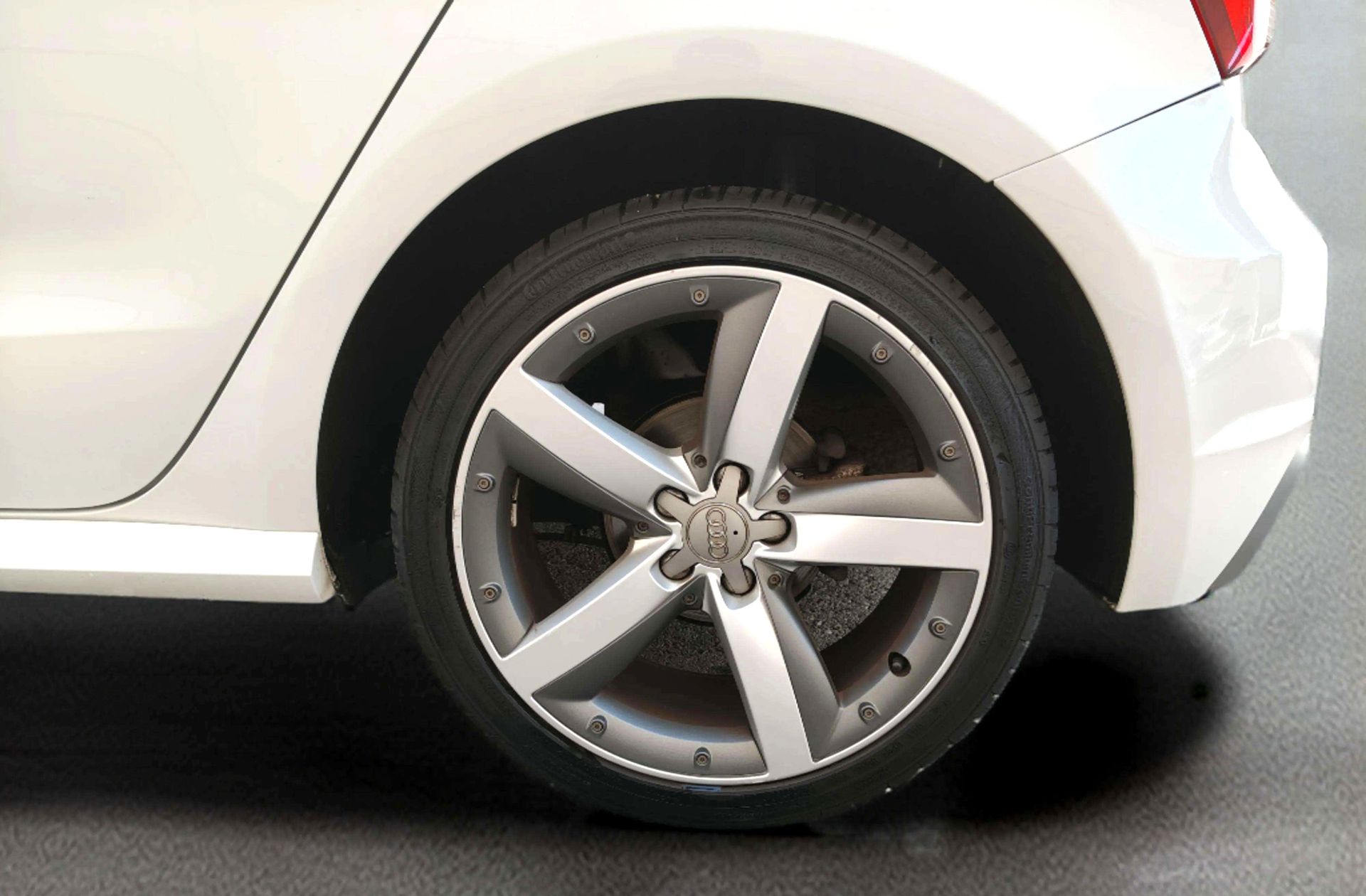 Audi A1 Sportback Adrenalin 1.0 TFSI S Line - foto 31