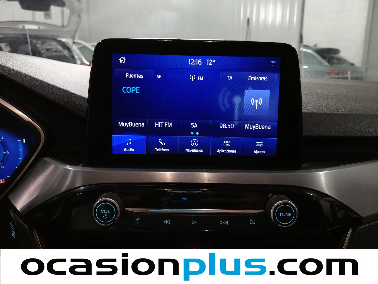 Foto Ford Kuga Ford Kuga 1.5 EcoBlue Titanium Auto (120 CV)