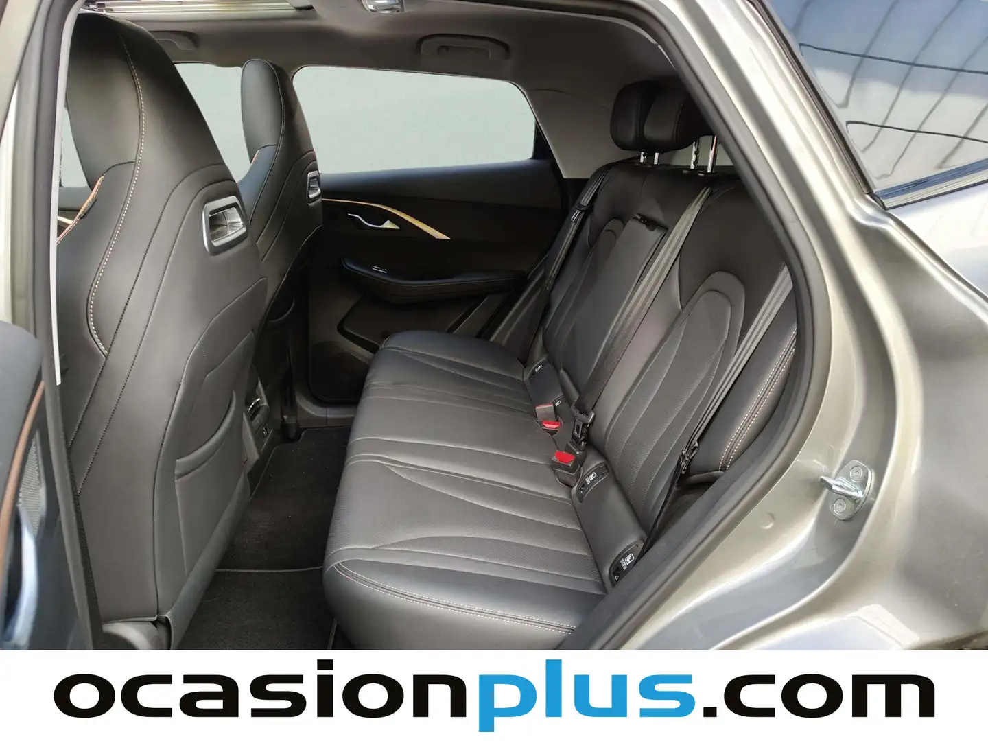 Foto OMODA 5 Omoda 5 1.6 T-GDI Premium DCT  (185 CV)