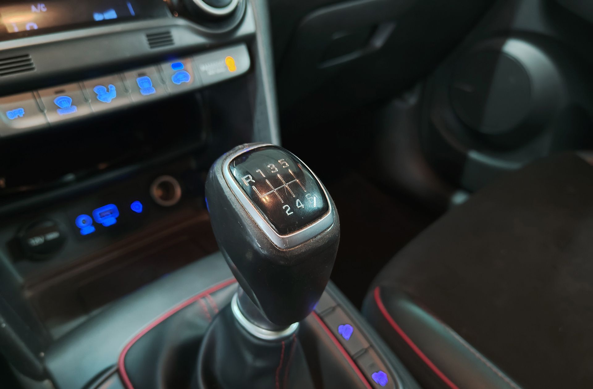 Hyundai Kona 1.0 T-GDi Tecno 4x2 AEB - foto 5