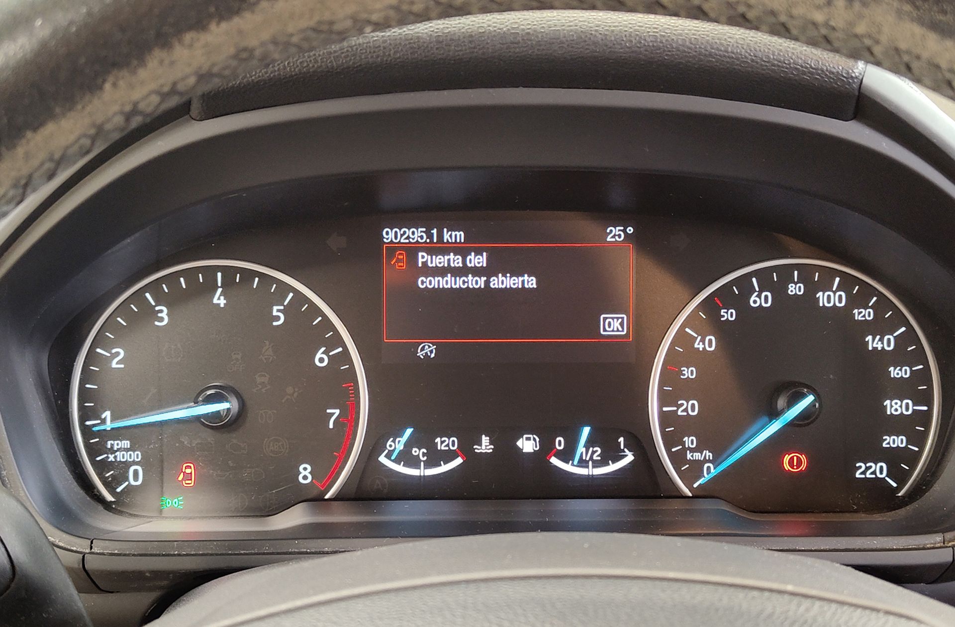 Ford EcoSport 1.0T EcoBoost Titanium - foto 20