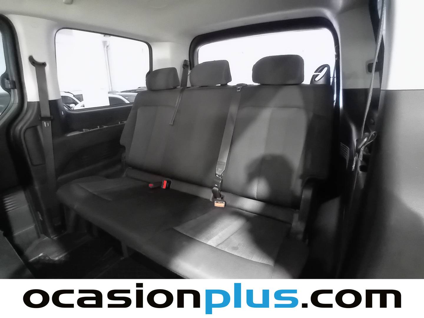 Foto Hyundai Staria Hyundai Staria 2.2 CRDI Maxx 9S (177 CV) 9 Plazas