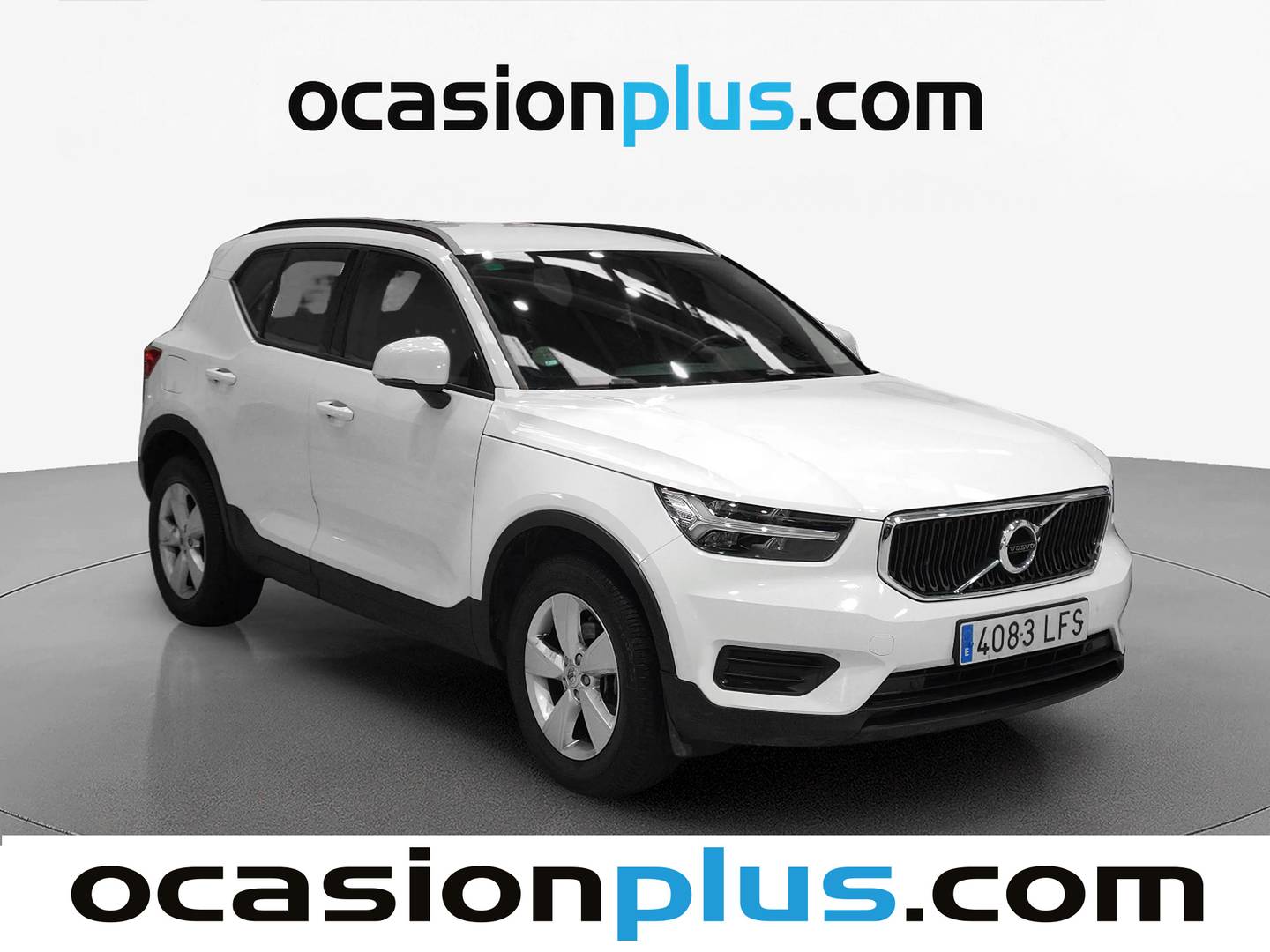 Foto delantera Volvo XC40 Volvo XC40 D3 Momentum Core (150 CV) izquierda