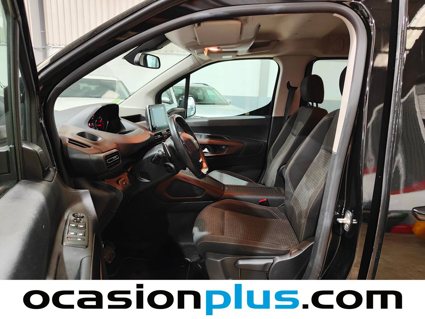Foto asientos delanteros Peugeot Rifter Peugeot Rifter GT Line Long PureTech EAT8 (130 CV)