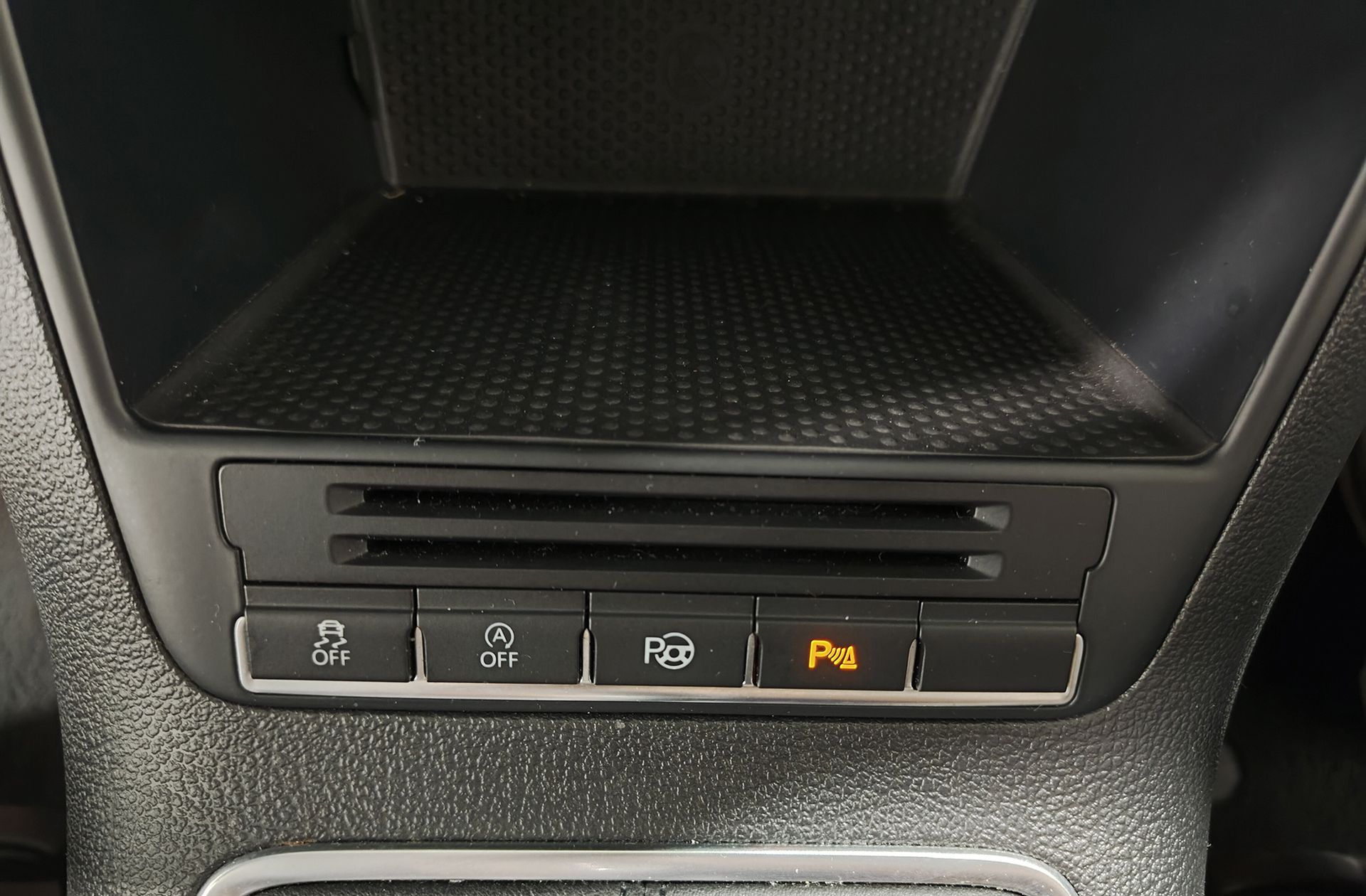 Volkswagen Tiguan T1 2.0 TDI BMT - foto 29