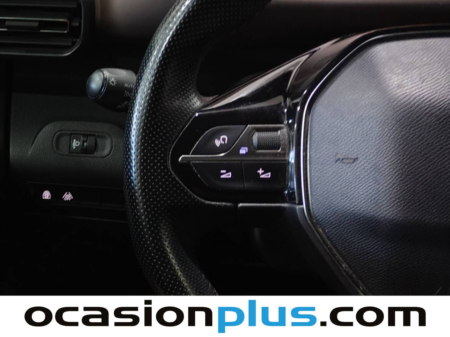 Foto Peugeot Rifter Peugeot Rifter BlueHDi 100 GT Line Standard (100 CV)