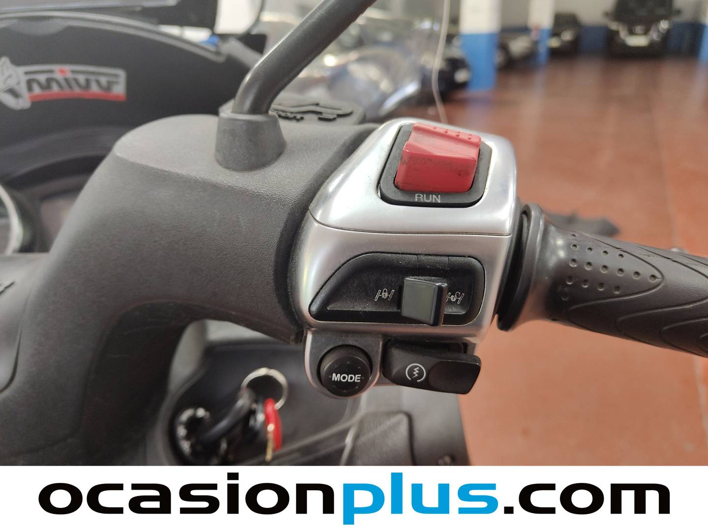 Piaggio MP3 350 LT Piaggio MP3 350 LT (31CV) 31cv