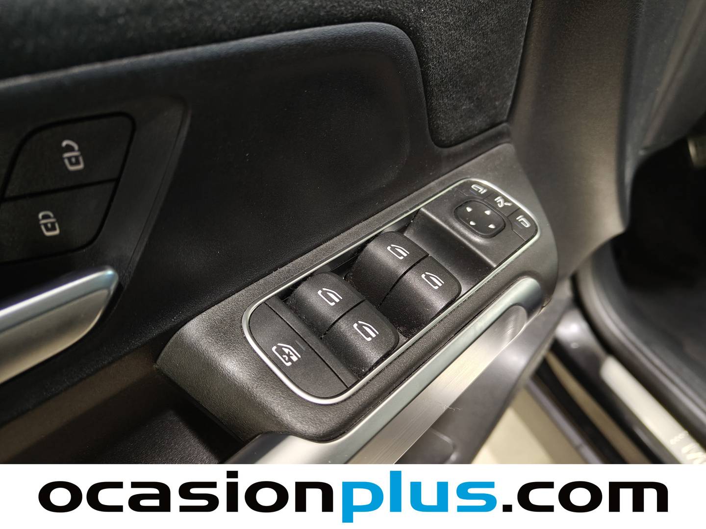 Mercedes GLB Mercedes-Benz GLB 200 (163 CV) PACK AMG 7 PLAZAS al mejor precio