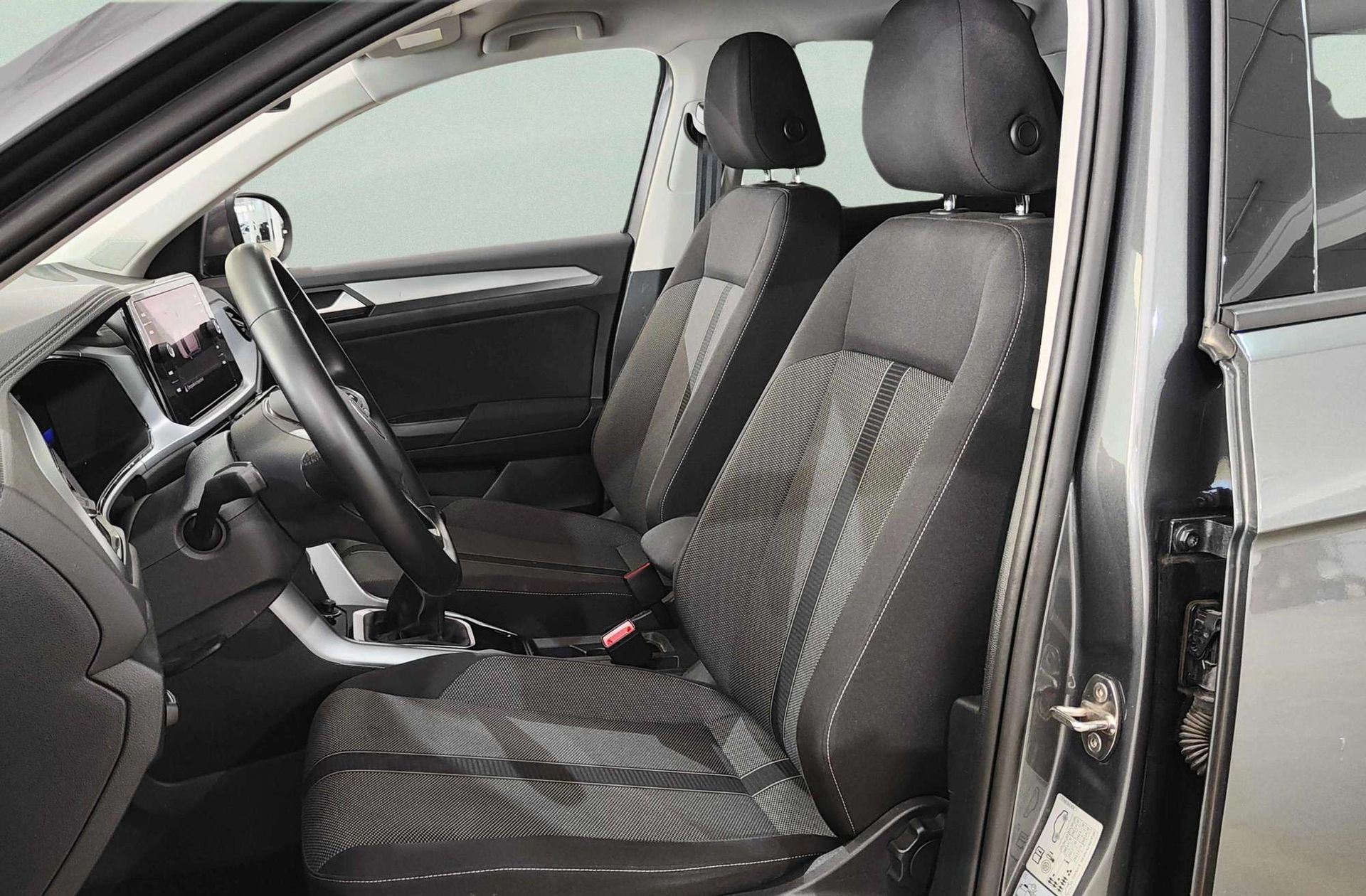 Volkswagen T-Roc Life 1.0 TSI - foto 12
