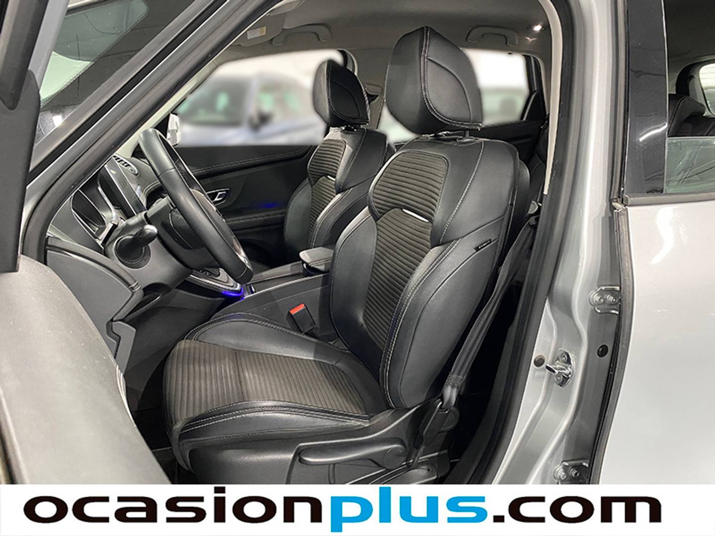 Foto Renault Scénic Renault Scenic Zen TCe (160 CV) GPF EDC