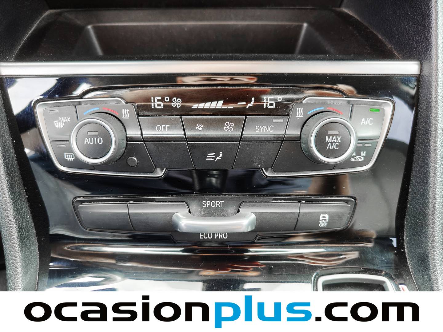 Foto BMW Serie 2 Active Tourer BMW Serie 2 218d Active Tourer (150 CV)