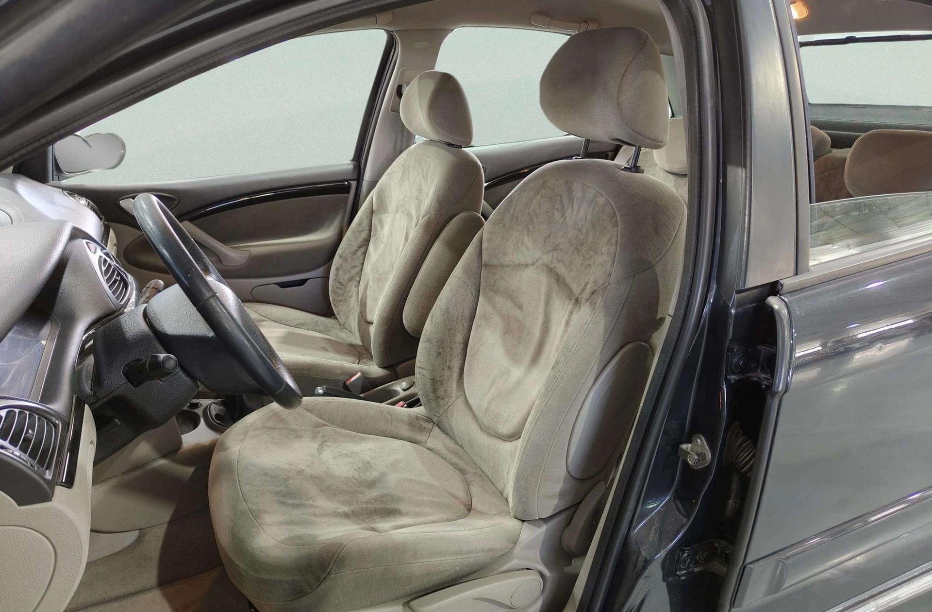 Citroën C5 1.8i 16v Premier - foto 9