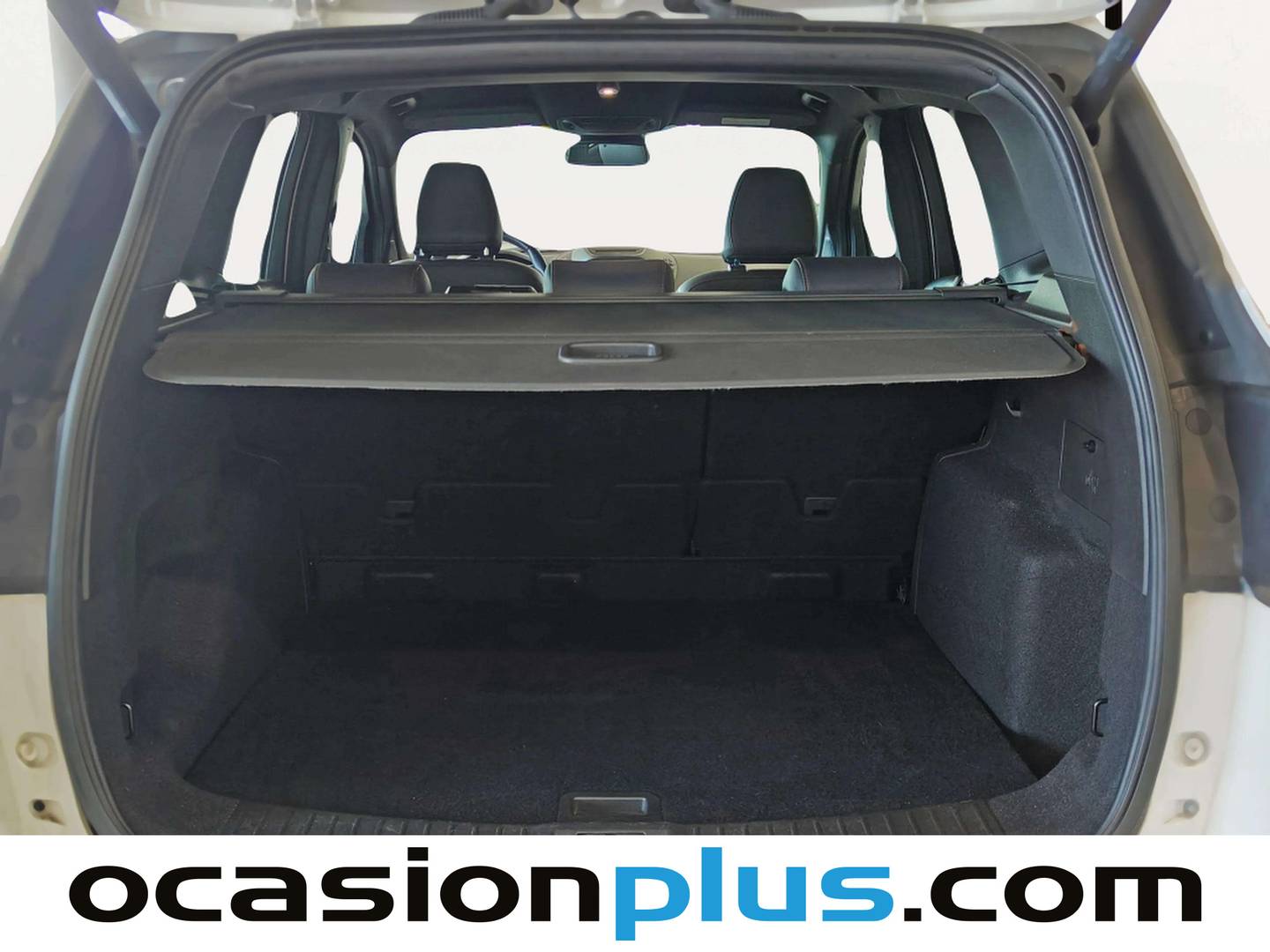 Fotos maletero Ford Kuga Ford Kuga 2.0 TDCI S&S ST-Line 4x4 Powershift (180 CV)