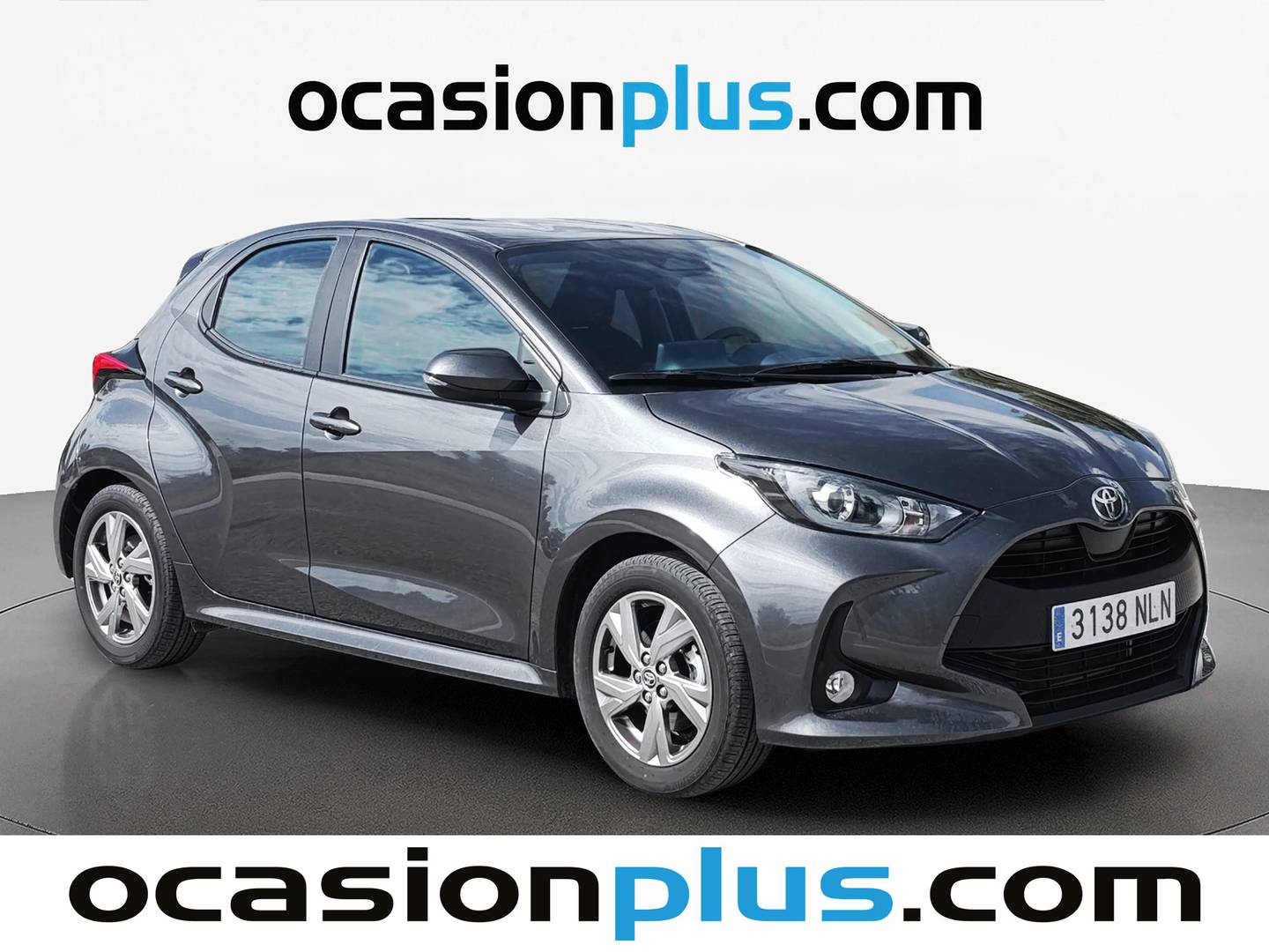Foto delantera Toyota Yaris Toyota Yaris 120H Active Plus (116 CV) derecha