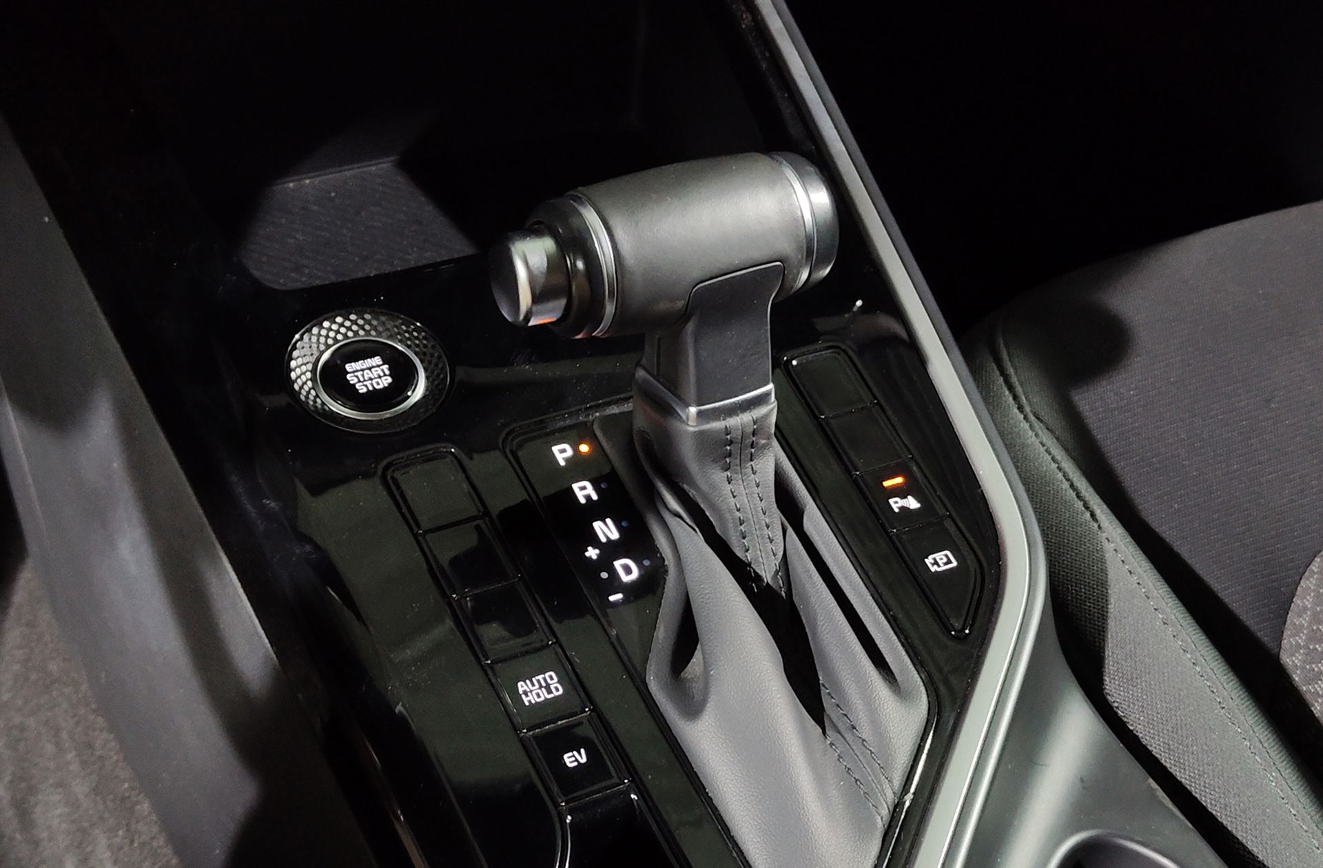 Kia Niro 1.6 GDi PHEV Híbrido Concept - foto 5