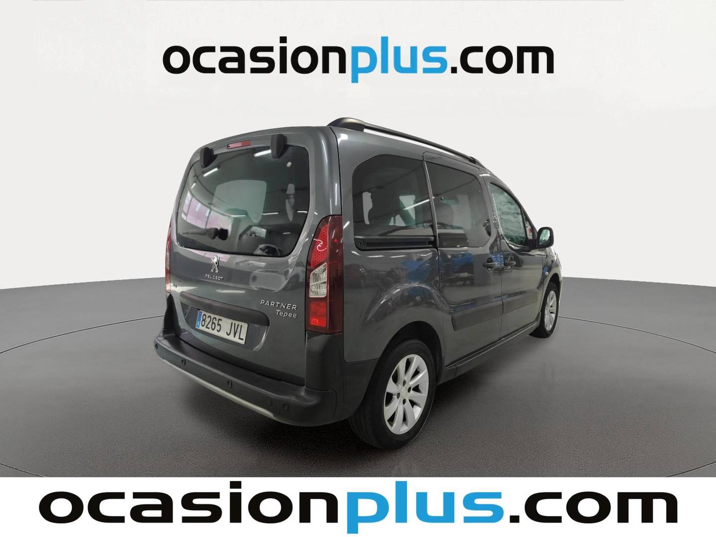 Foto trasera Peugeot Partner Peugeot Partner Tepee Combi 1.2 PureTech Outdoor (110 CV) derecha