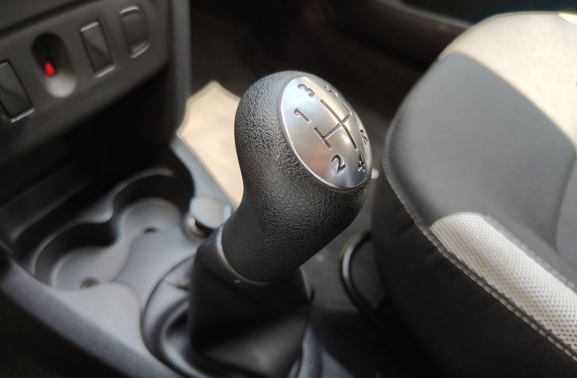Dacia Sandero dCi 90 Stepway - foto 5