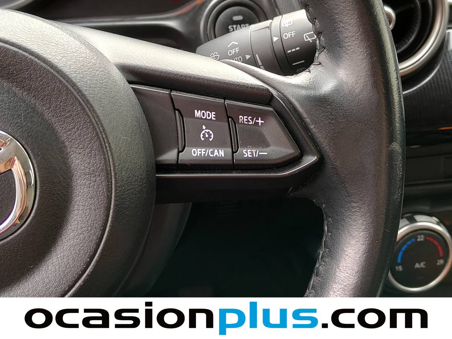 Foto Mazda Mazda2 Mazda Mazda 2 1.5 GE Black Tech Edition (90 CV)