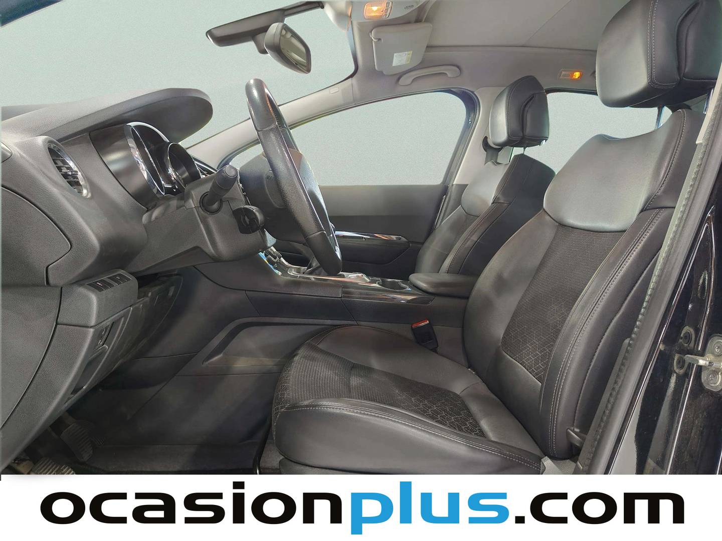 Foto asientos delanteros Peugeot 3008 Peugeot 3008 1.6 BlueHDi FAP Allure (120 CV)