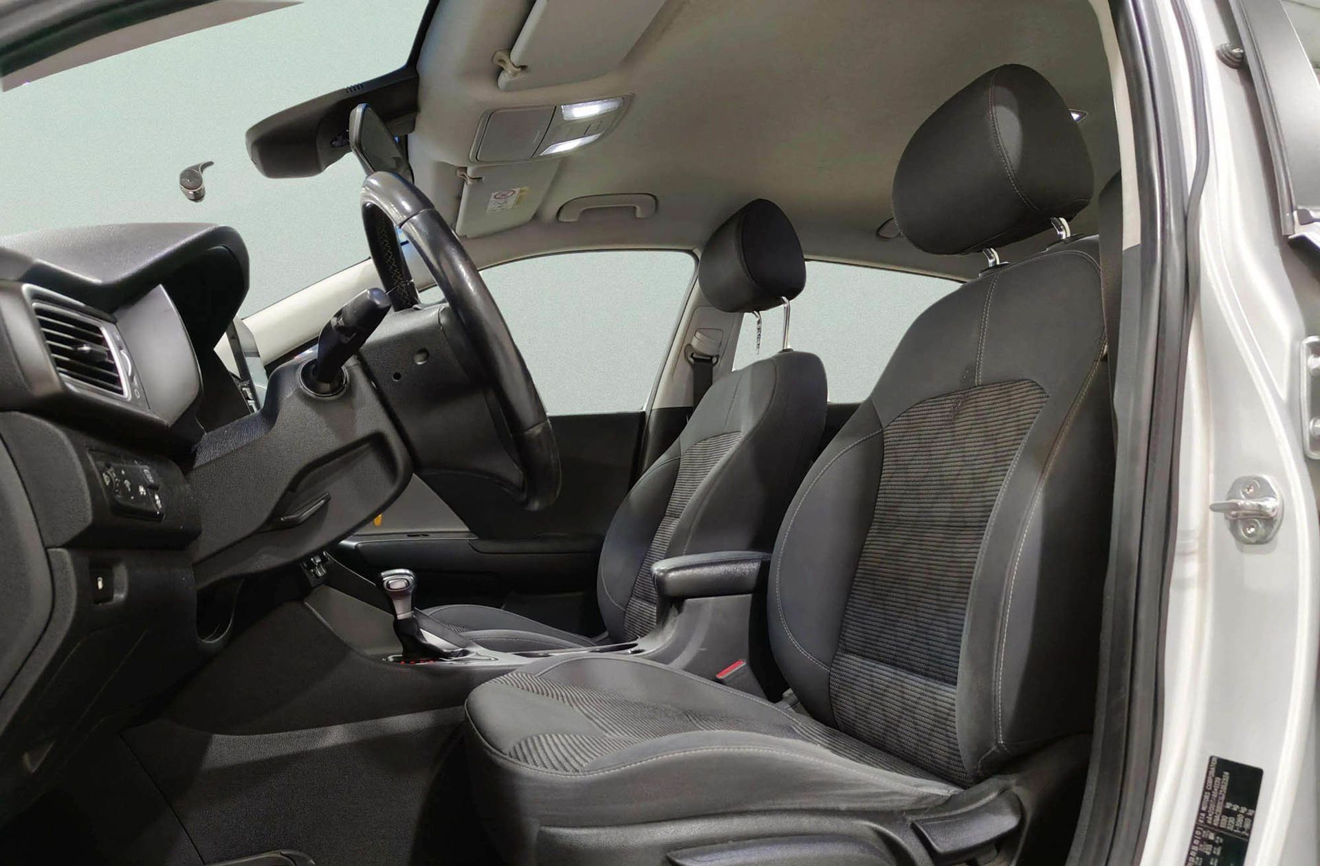 Kia Niro 1.6 GDi HEV Híbrido Concept - foto 10