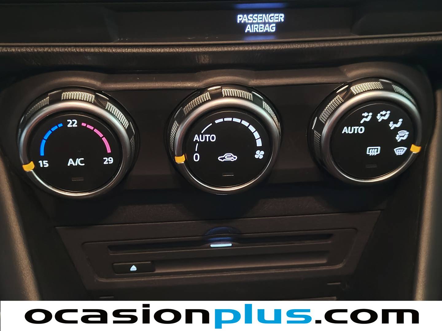 Foto Mazda CX-3 Mazda CX-3 2.0 G Zenith 2WD (121 CV)