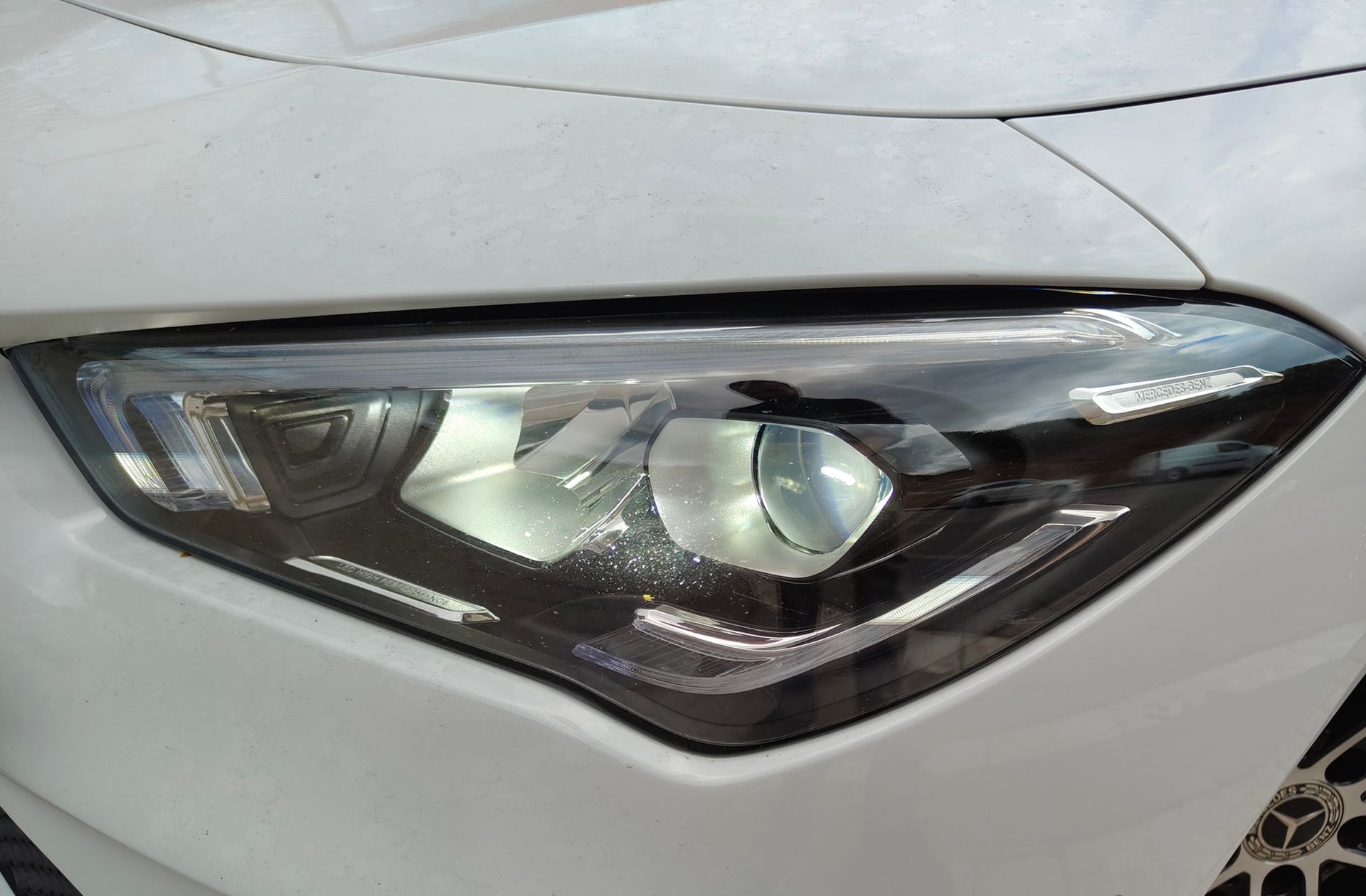 Mercedes-Benz CLA 180 - foto 15