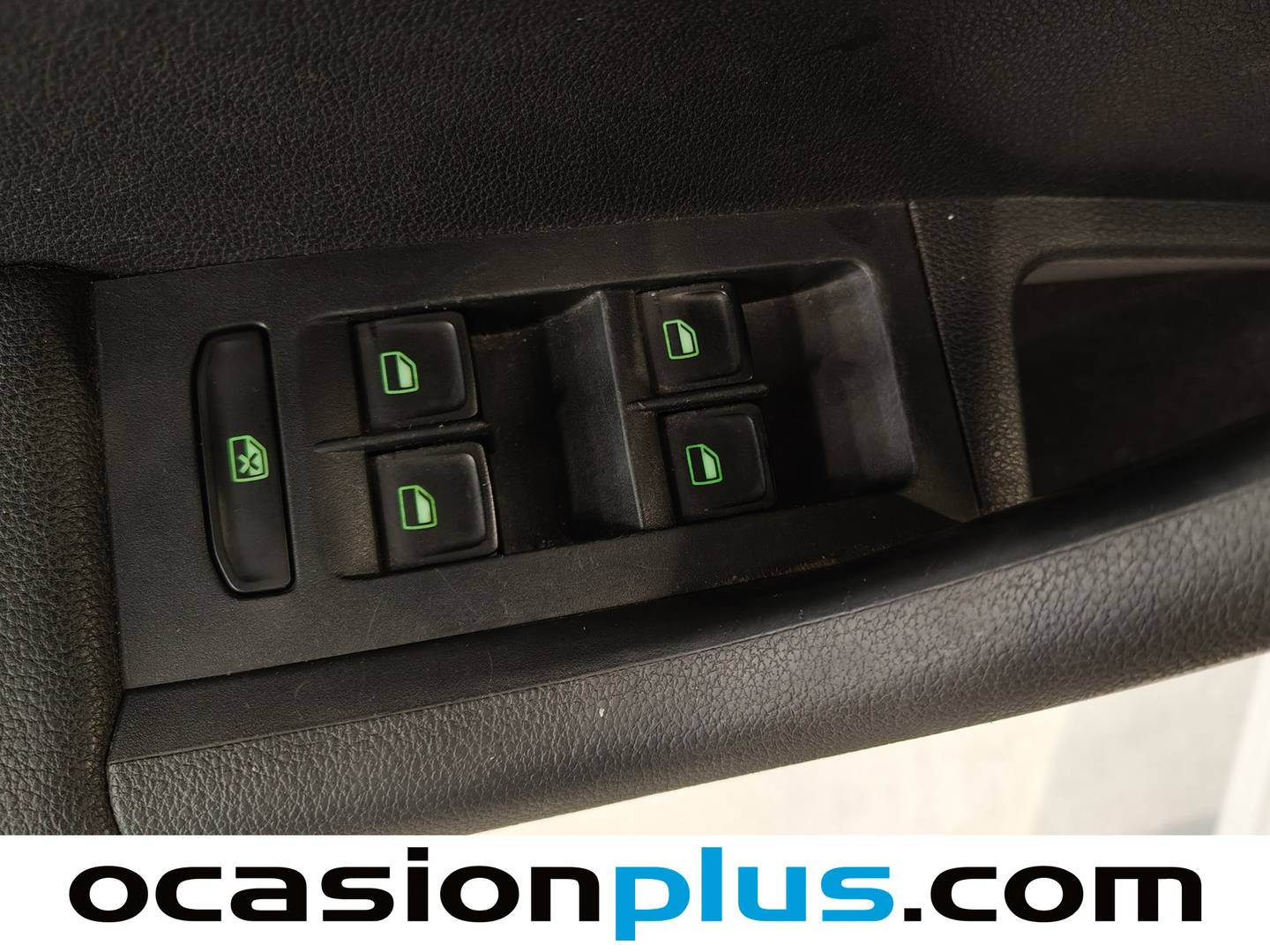 Foto Skoda Octavia Skoda Octavia Combi 2.0 TDI RS  (184 CV) DSG