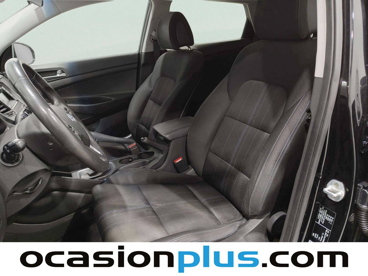 Foto asientos delanteros Hyundai Tucson Hyundai Tucson 1.6 GDI BlueDrive Essence 4x2 (131 CV)