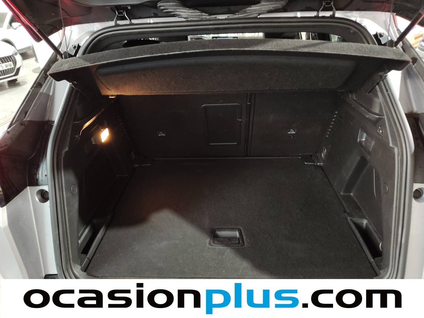 Fotos maletero Peugeot 3008 Peugeot 3008 BlueHDi 130 S&S Allure Pack EAT8 (130 CV)