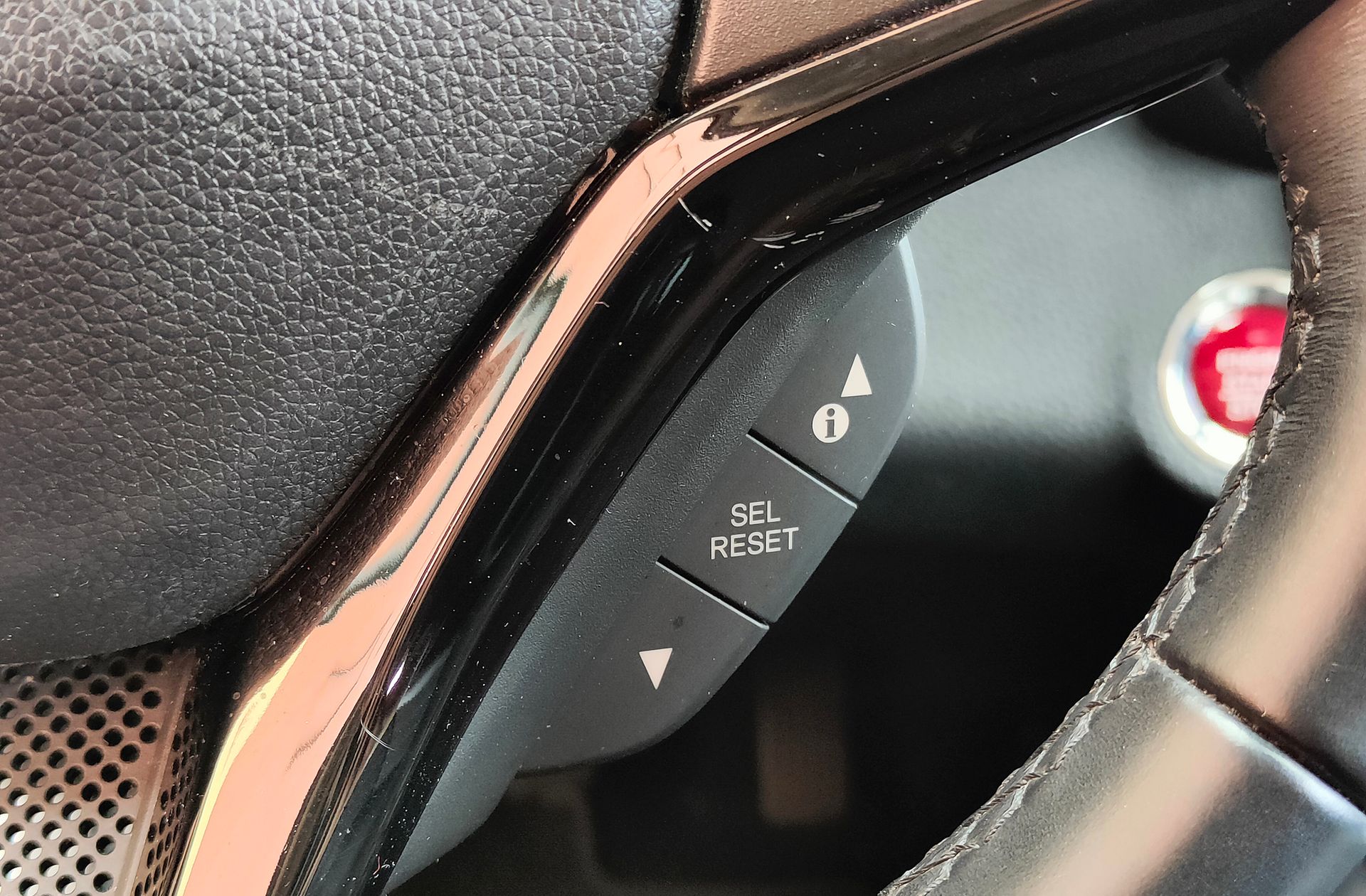 Honda HR-V 1.5 i-VTEC Executive - foto 29