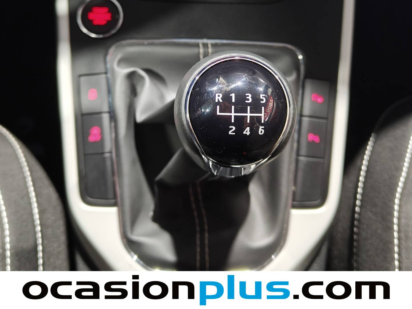 Foto Seat Arona SEAT Arona 1.0 TSI Ecomotive Xcellence  (115 CV)