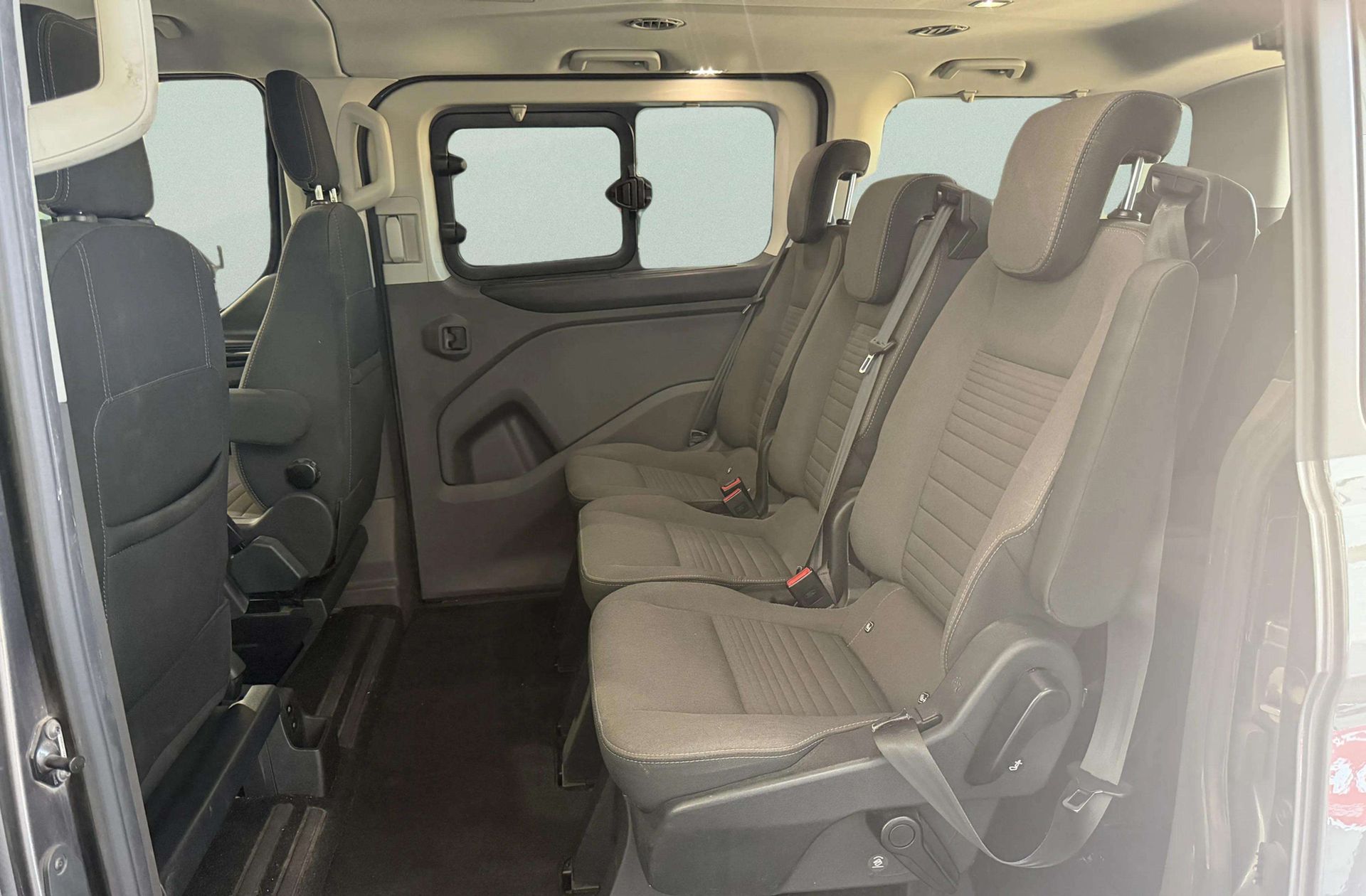 Ford Tourneo Custom 2.0 EcoBlue L1 Titanium 8 plazas - foto 13