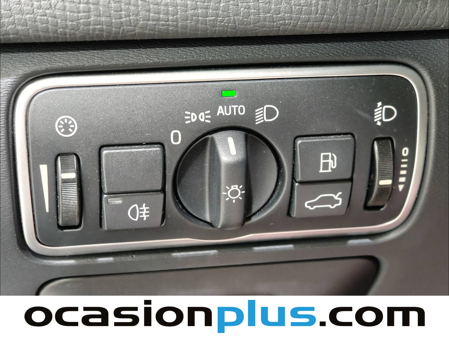 Acabados Volvo XC60 Volvo XC60 D3 Kinetic (150 CV)