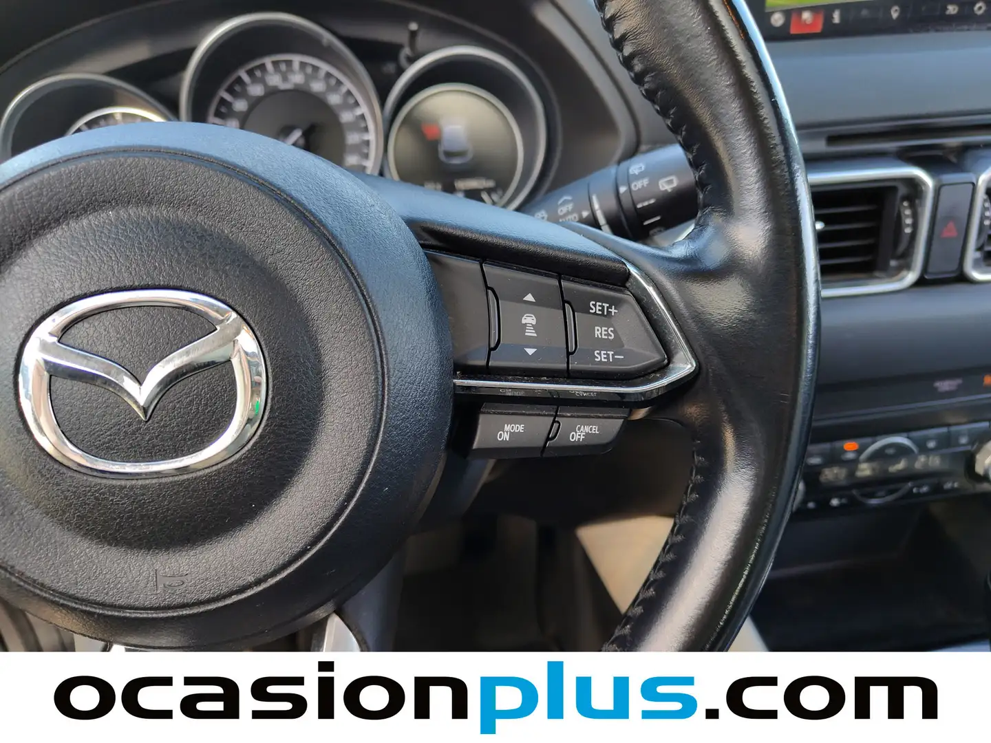 Foto Mazda CX-5 Mazda CX-5 2.5 Skyactiv-G Zenith White AWD Auto (194 CV)