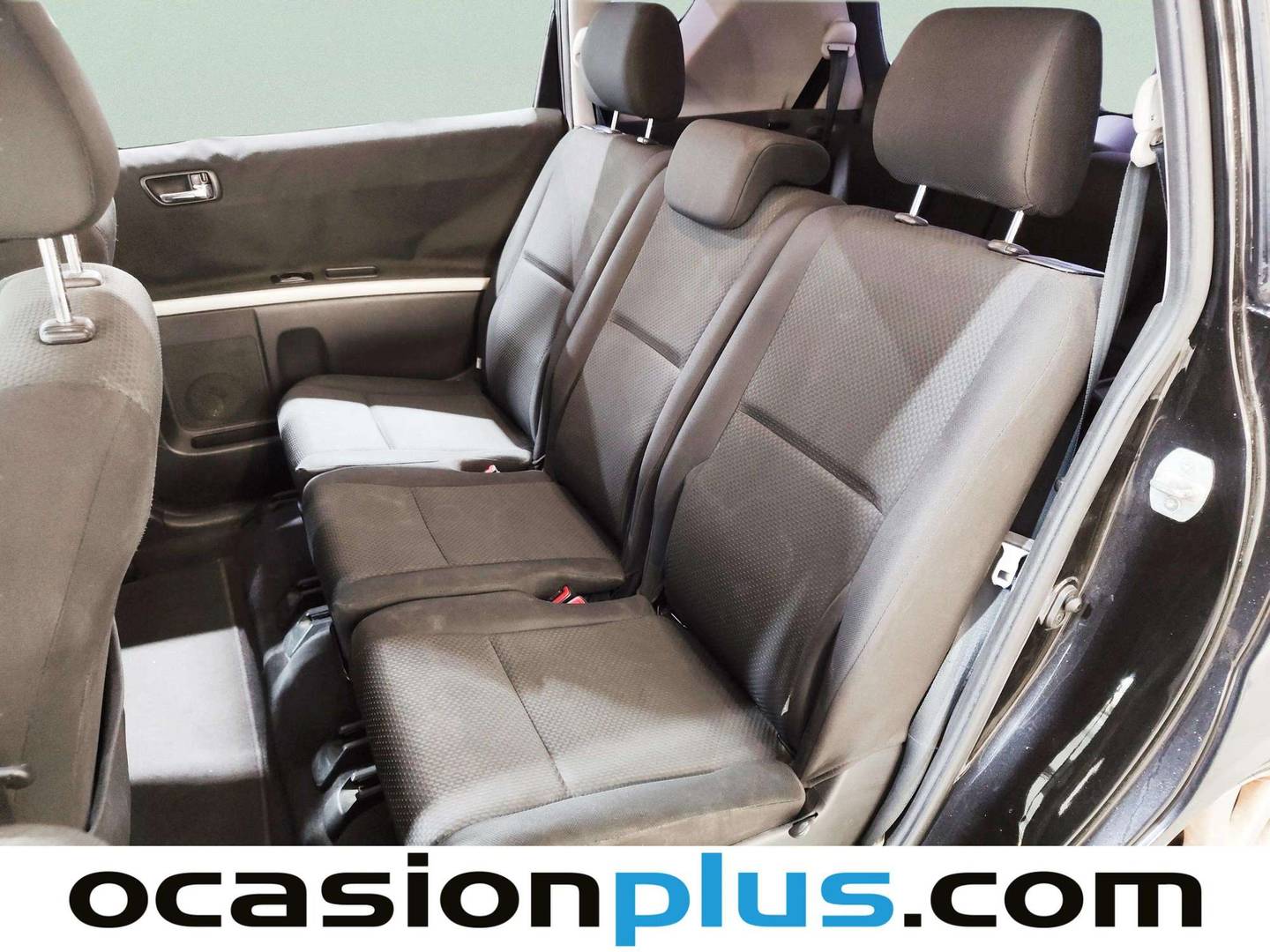 Foto asientos traseros Toyota Corolla Verso Toyota Corolla Verso 2.2 D-4D Luna 7 Plazas (136 CV)