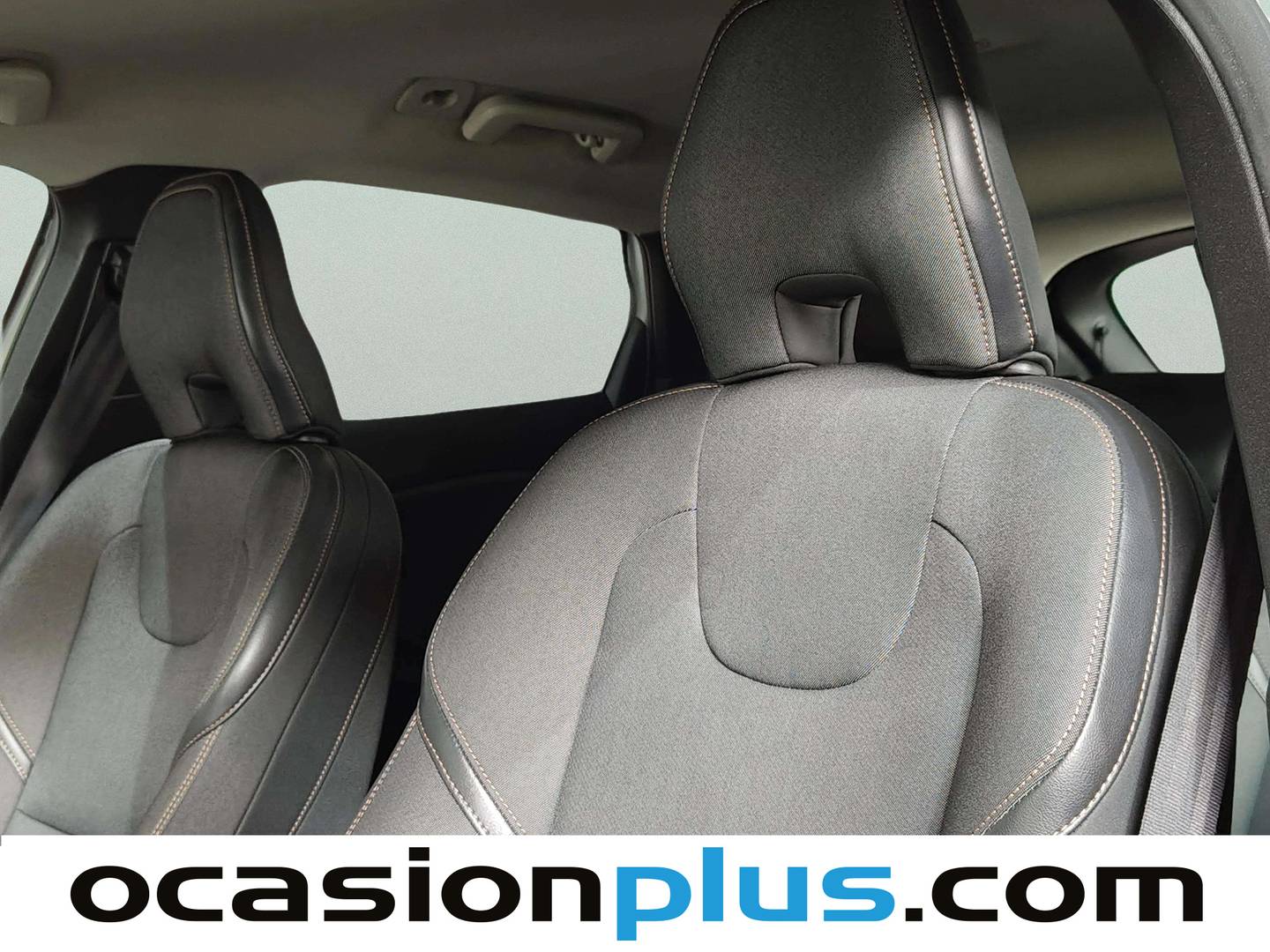 Volvo V40 Cross Country Volvo V40 Cross Country D2 Cross Country Auto (120 CV) seminuevo