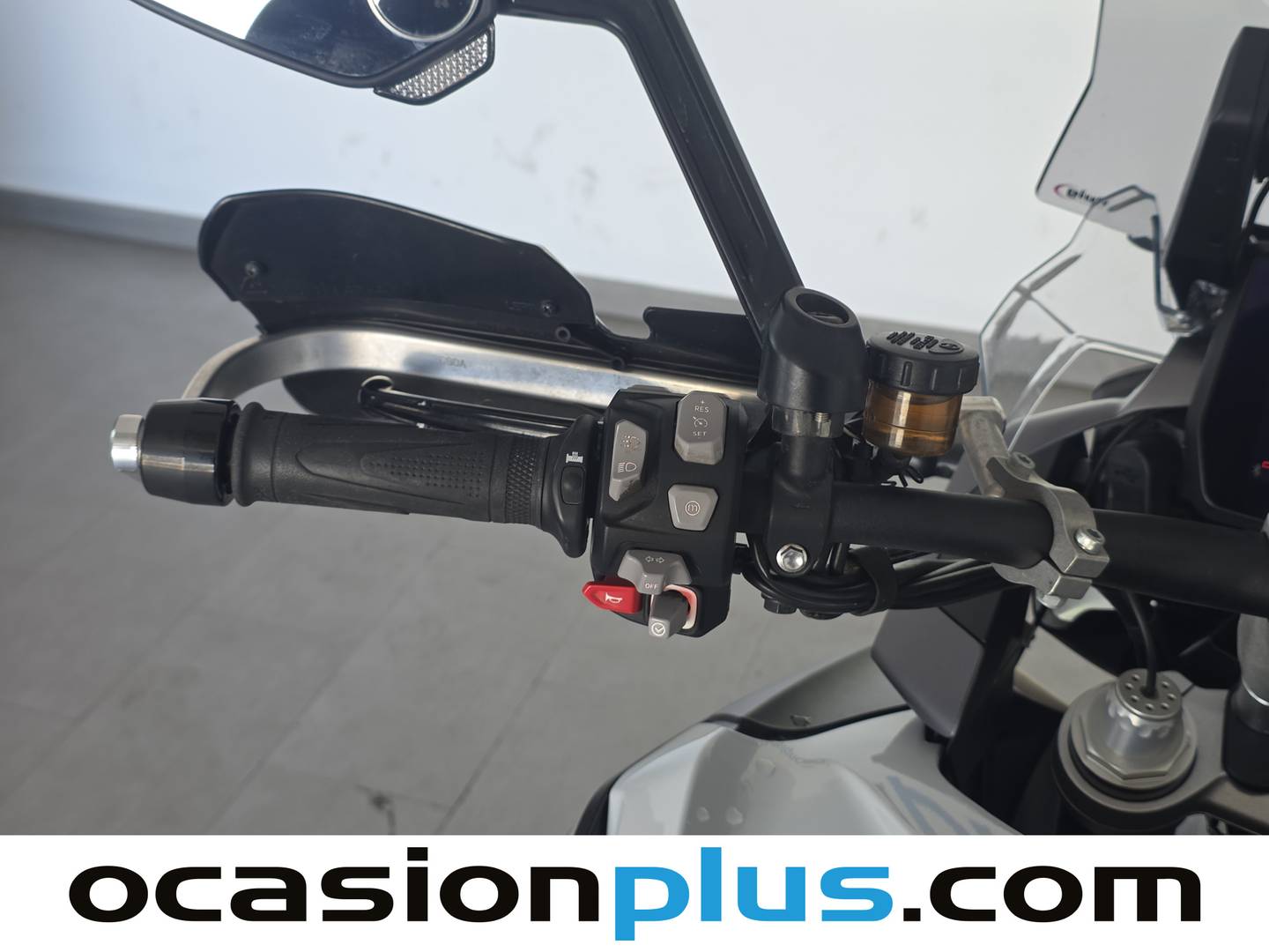 Triumph Tiger 1200 GT Triumph Tiger 1200 GT (150 CV) manual