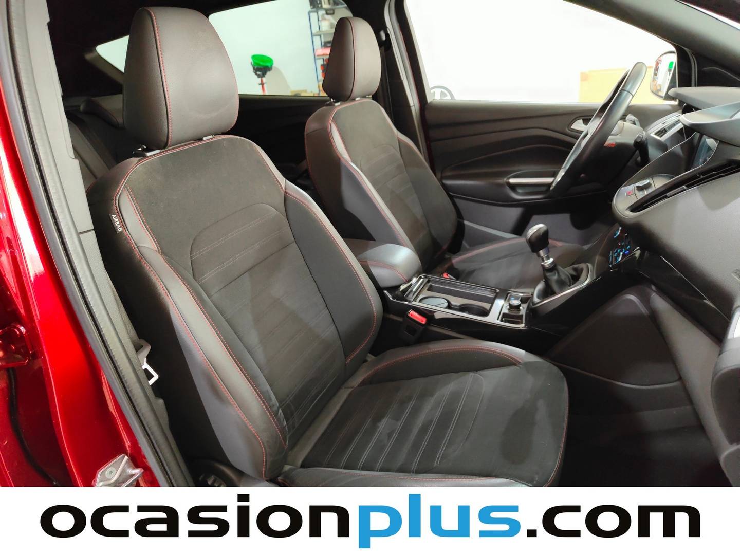 Foto Ford Kuga Ford Kuga 1.5 EcoBoost S&S ST-Line 4x2  (150 CV)