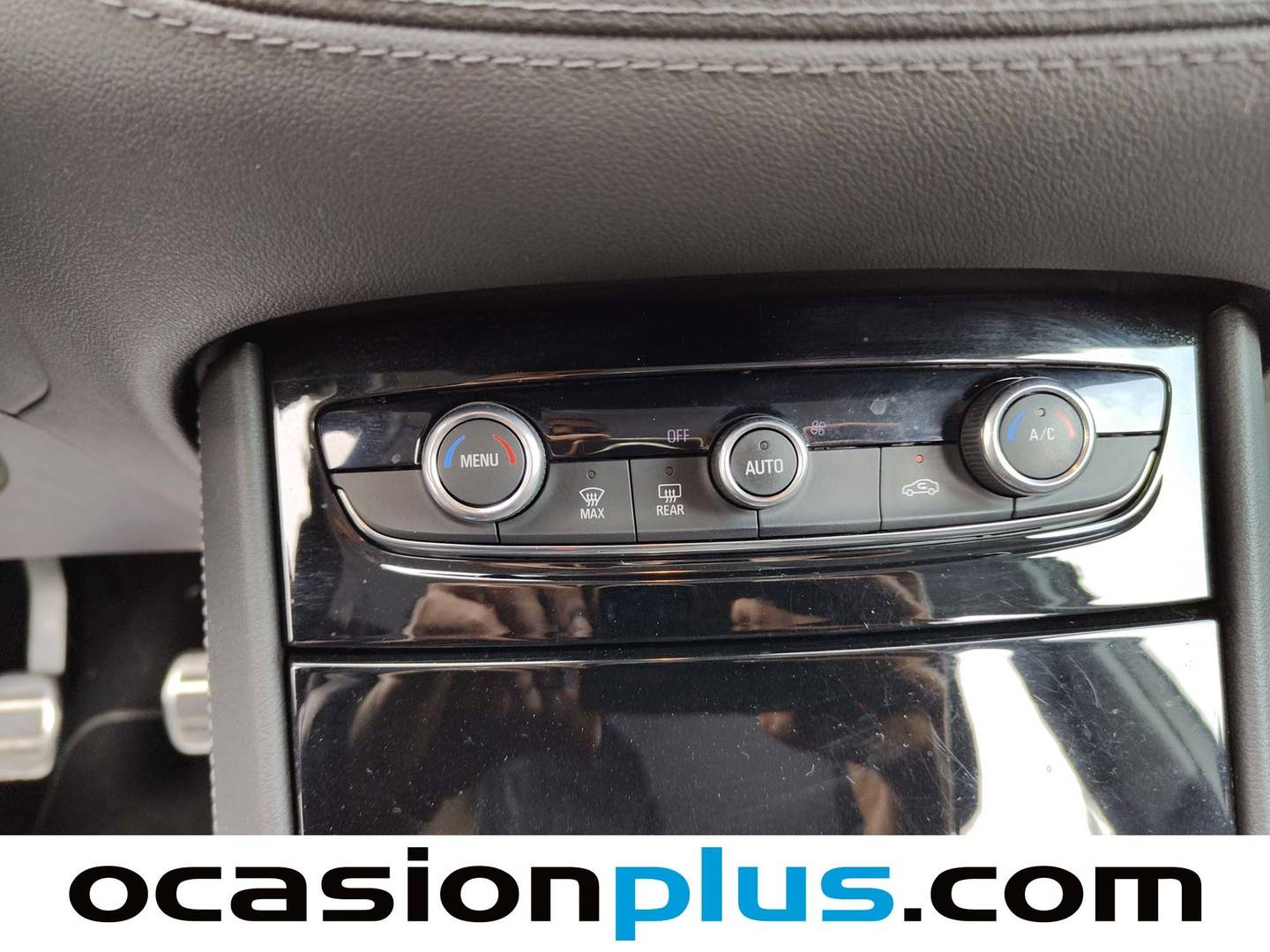 Foto Opel Grandland X Opel Grandland X 1.2 Turbo Opel 2020  (130 CV)