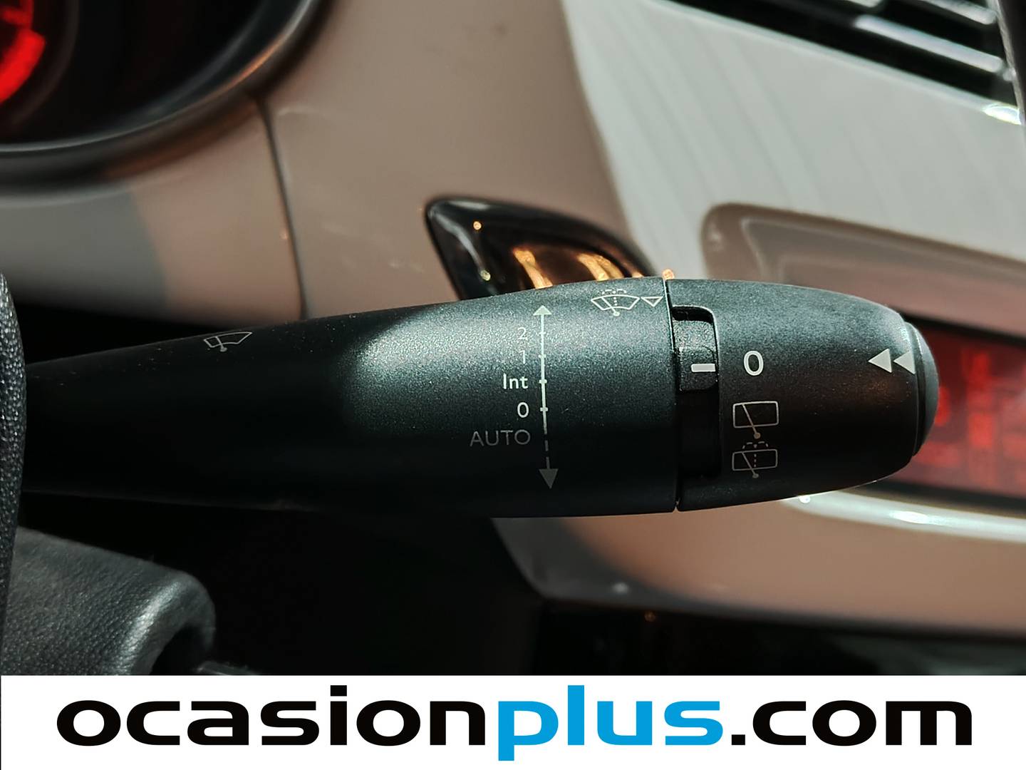 Foto Citroën DS3 Citroen DS3 1.6 e-HDI Graphic Art (92 CV)