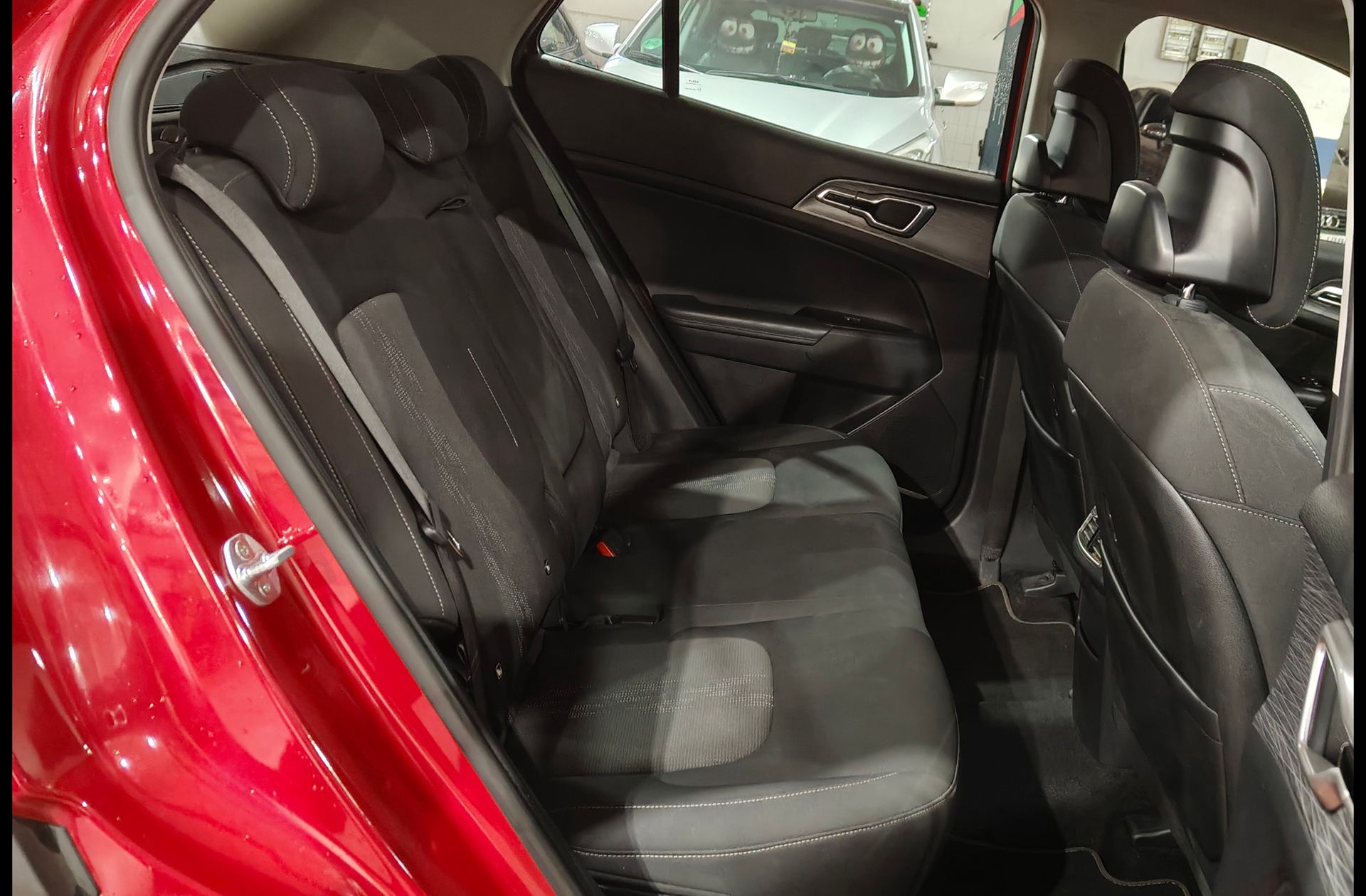 Kia Sportage 1.6 T-GDi MHEV Drive 4x2 - foto 15