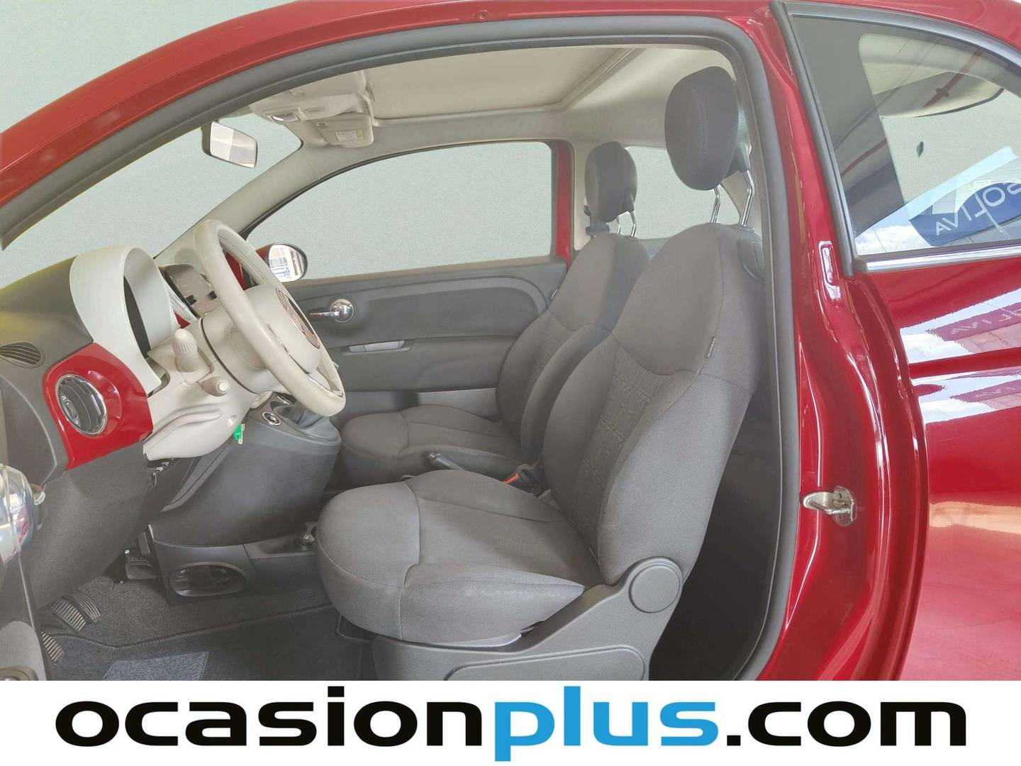 Foto asientos delanteros Fiat 500 Fiat 500 1.0 Hybrid Dolcevita (70 CV)