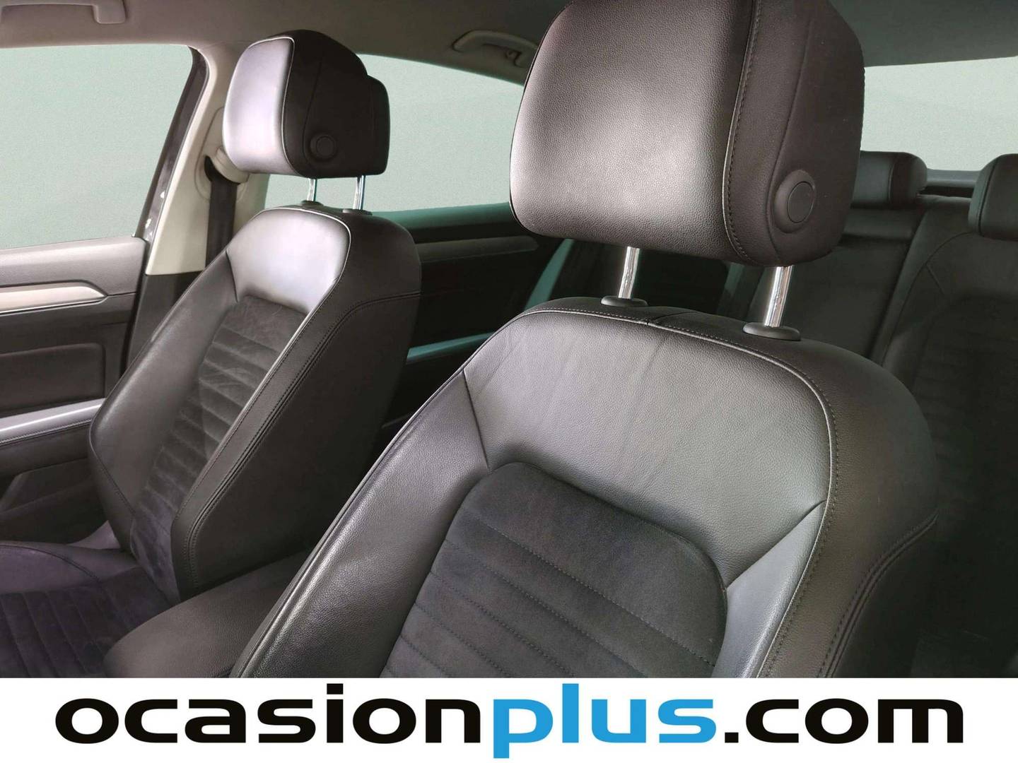Equipamiento del Volkswagen Passat Volkswagen Passat Sport 1.5 TSI (150 CV)