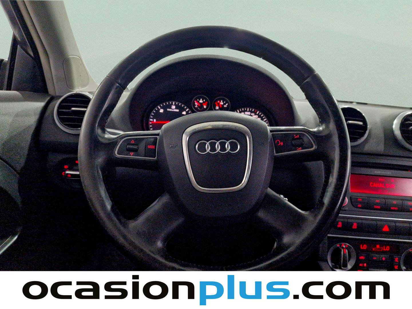 Audi A3 Audi A3 Attraction 1.6 TDI (105 CV) diésel