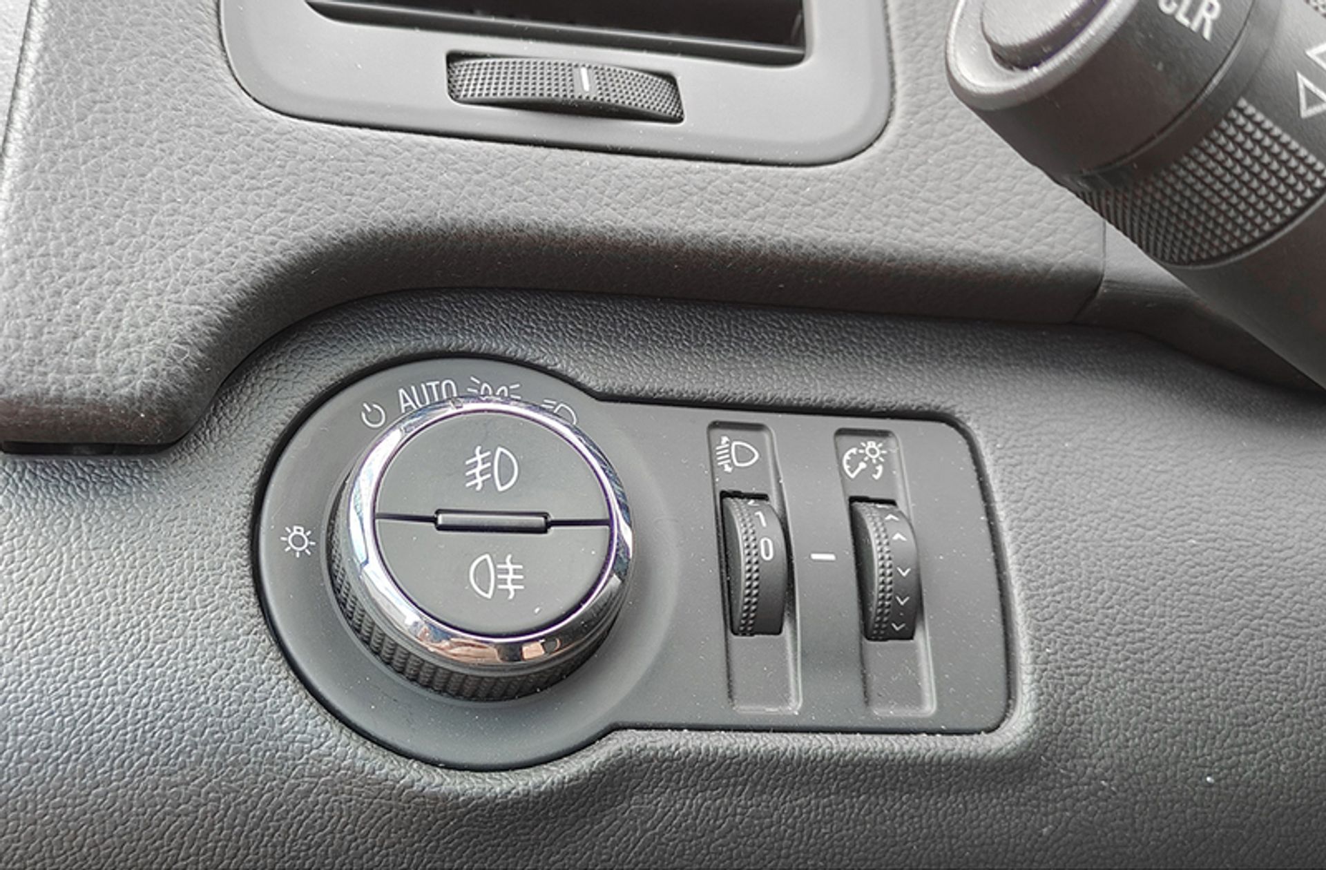 Opel Insignia 1.4 Turbo Excellence - foto 20