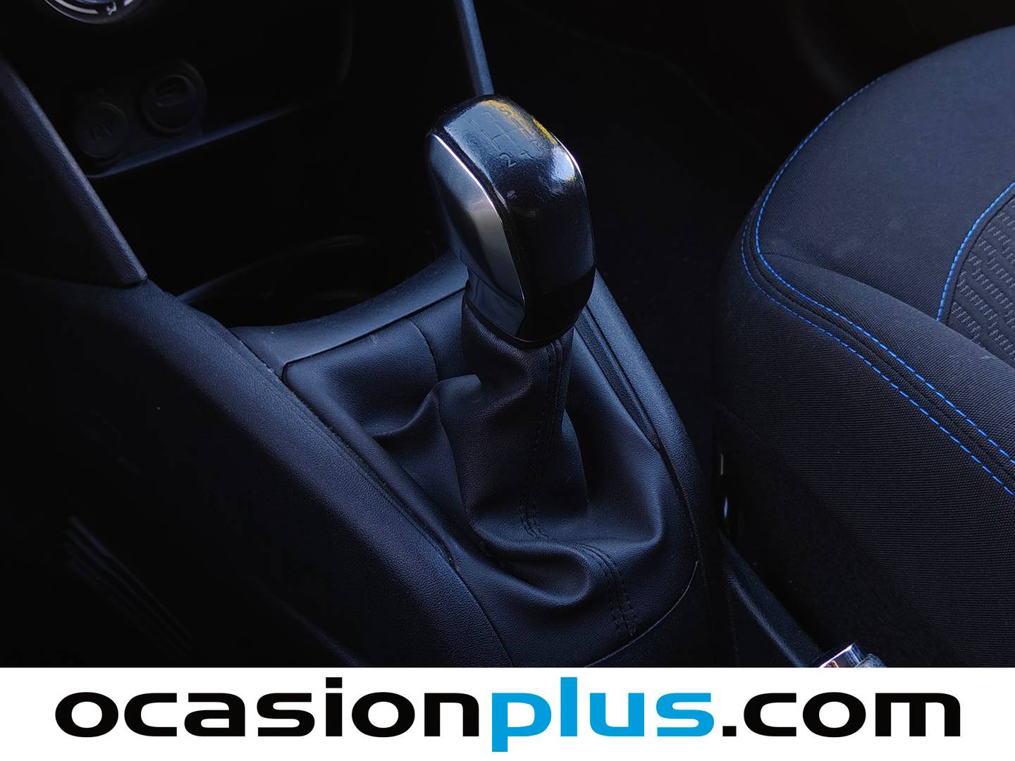 Peugeot 208 Peugeot 208 BlueHDi 100 Signature (99 CV) de segunda mano