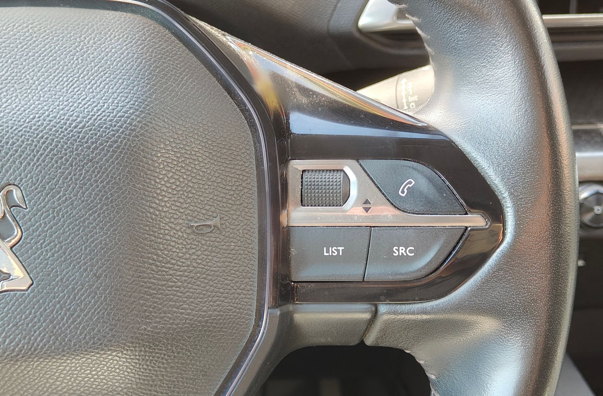 Peugeot 5008 PureTech 130 Style 7 plazas - foto 29