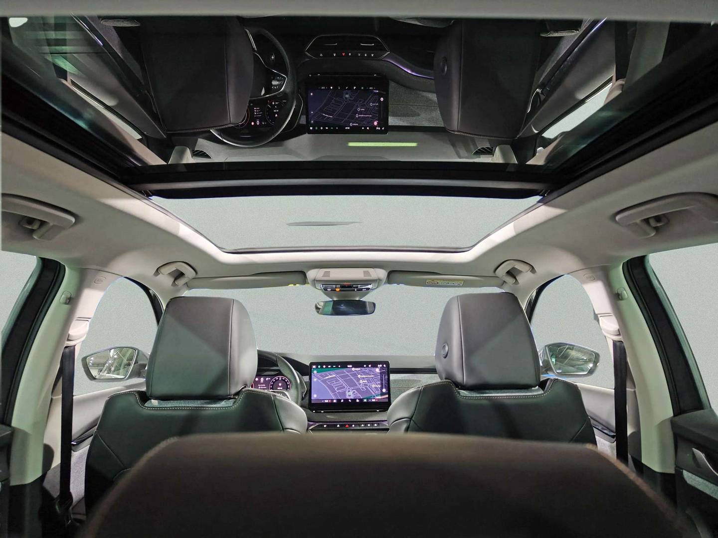 Extras y acabados del Skoda Octavia Skoda Octavia Combi 2.0 TDI Design DSG (150 CV)