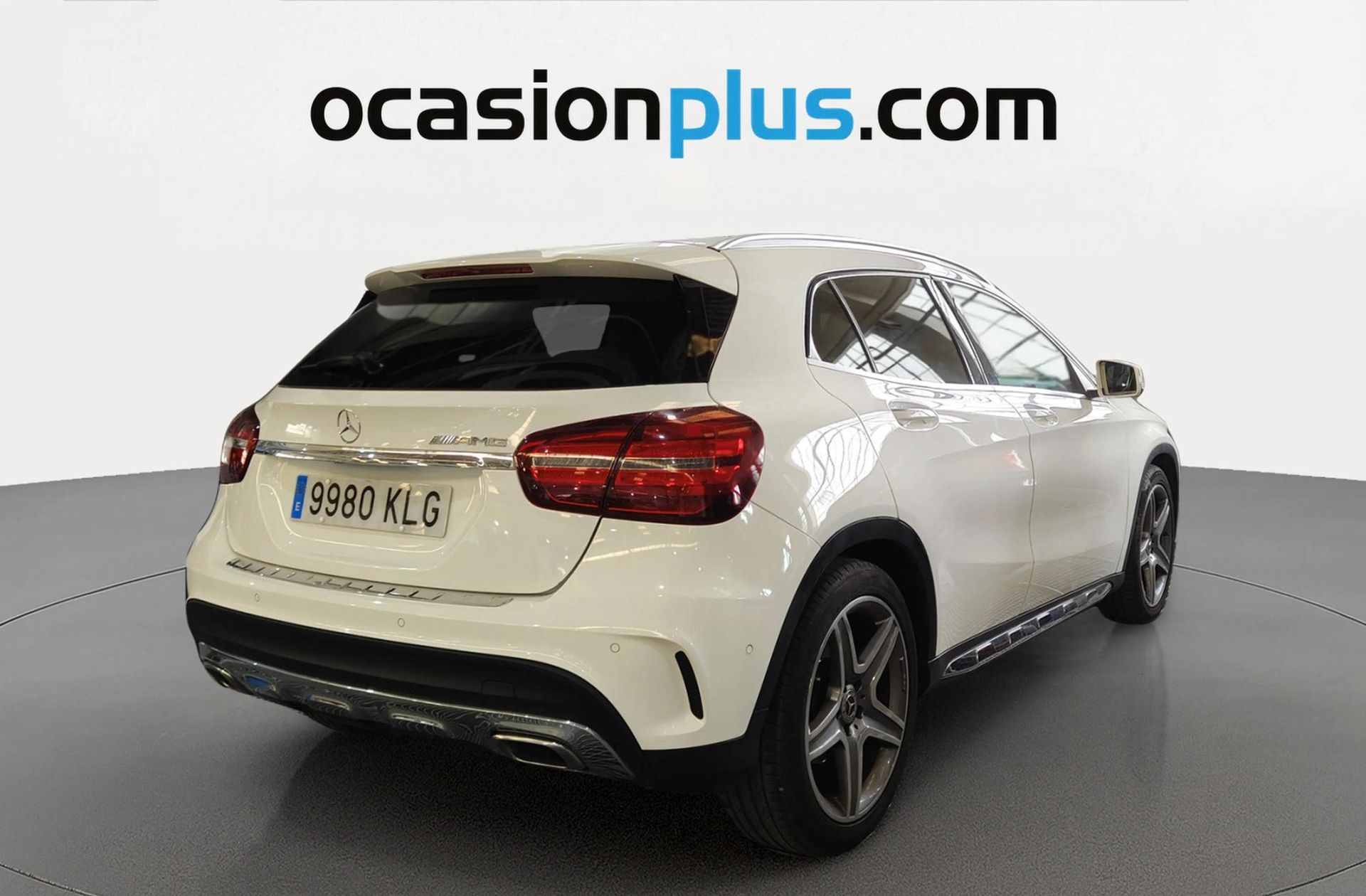 Mercedes-Benz GLA 200 Pack AMG - foto 4